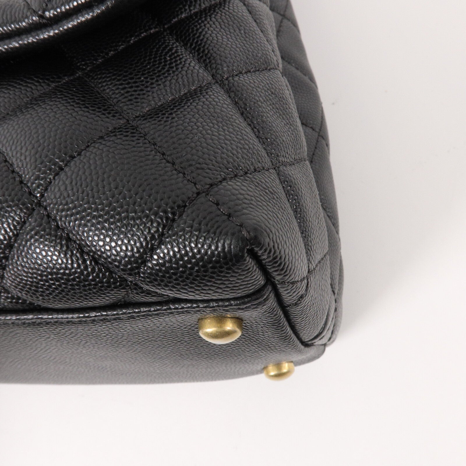 CHANEL 牛皮皮革Coco Handle Medium鏈帶肩背袋