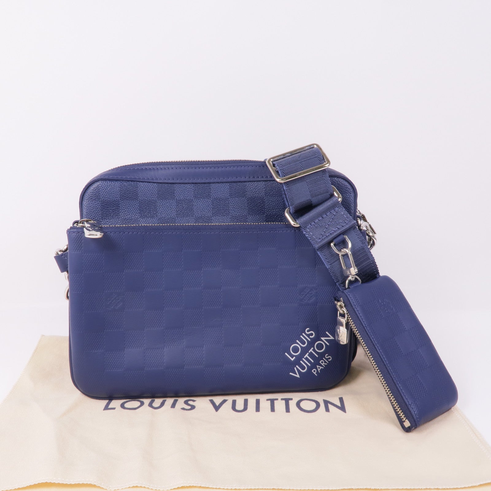 LOUIS VUITTON Damier Squared Trio Shoulder Bag銀扣肩背袋