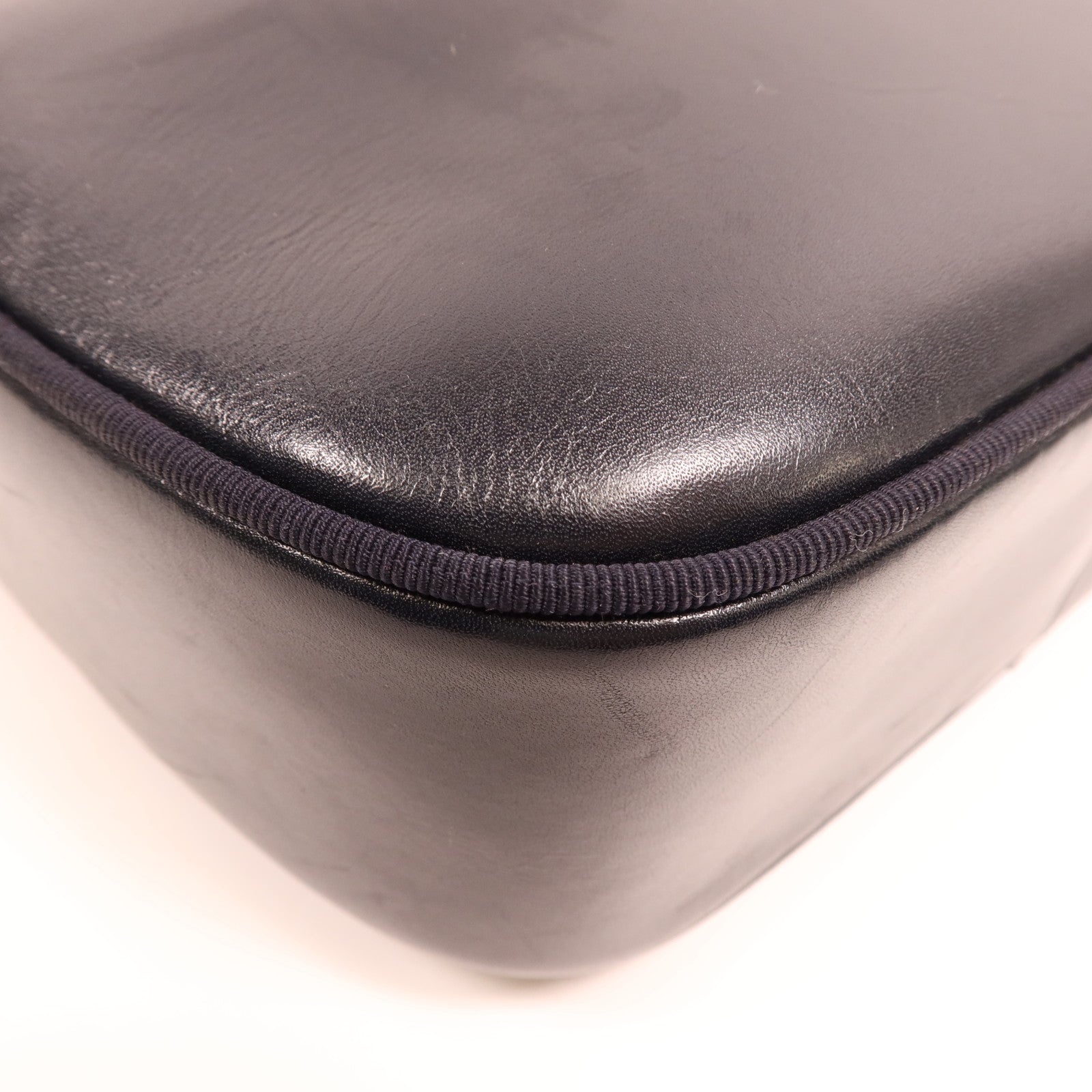 Salvatore Ferragamo 【激減優惠】牛皮皮革Shoulder Bag金扣肩背袋