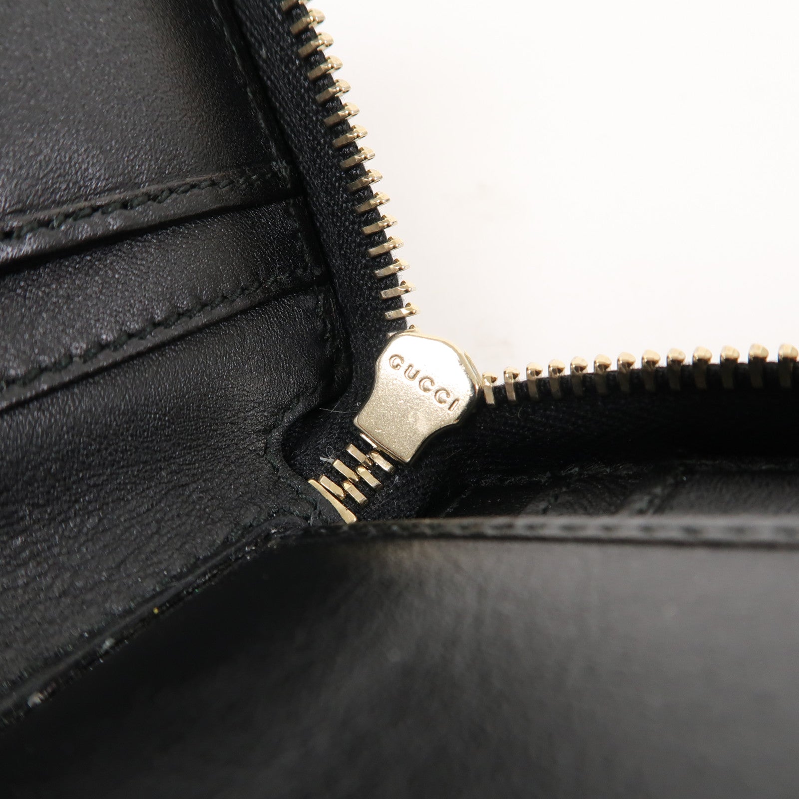 GUCCI 【激減優惠】牛皮皮革Wallet金扣錢包黑色