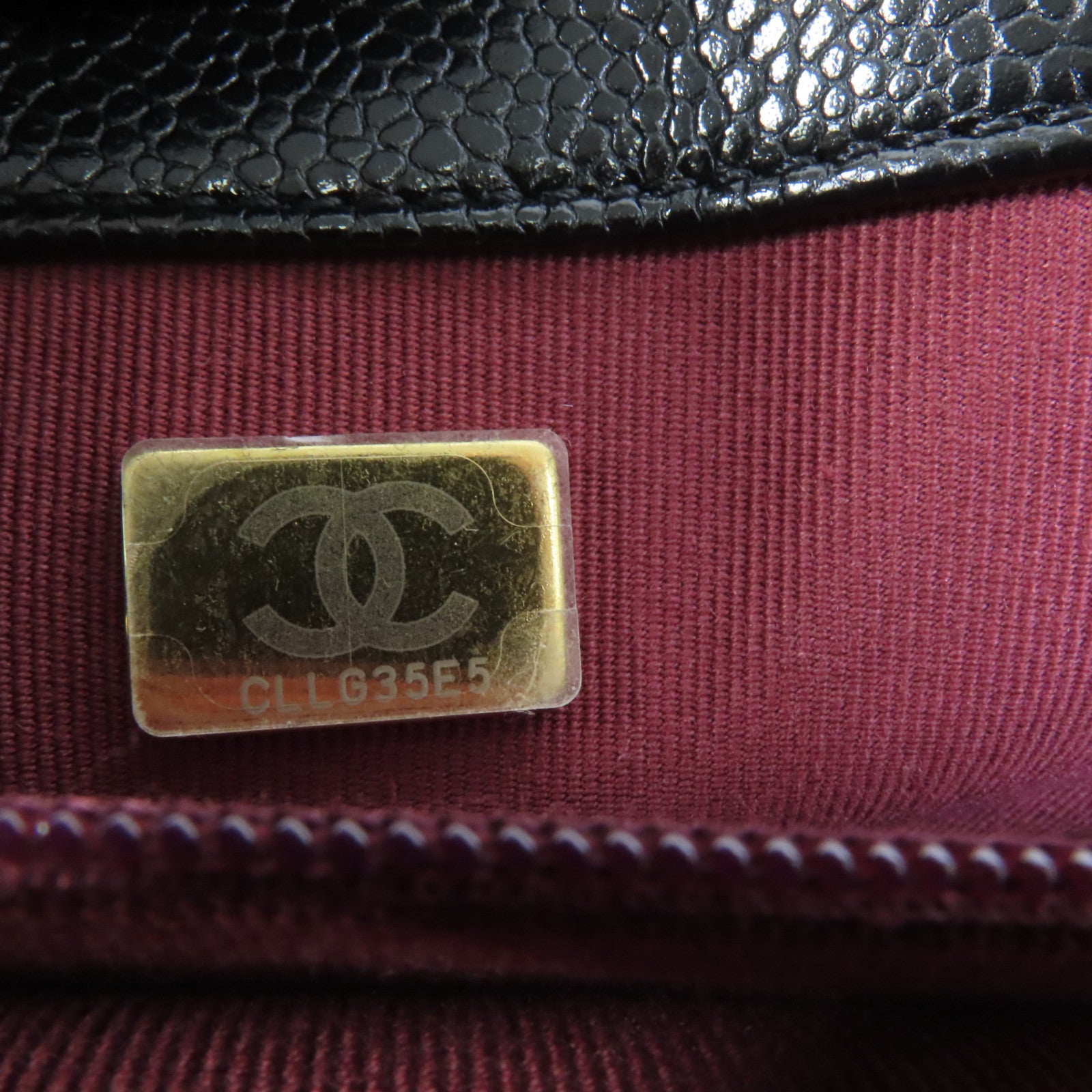 CHANEL 牛皮皮革Chain Shoulder金扣肩背袋