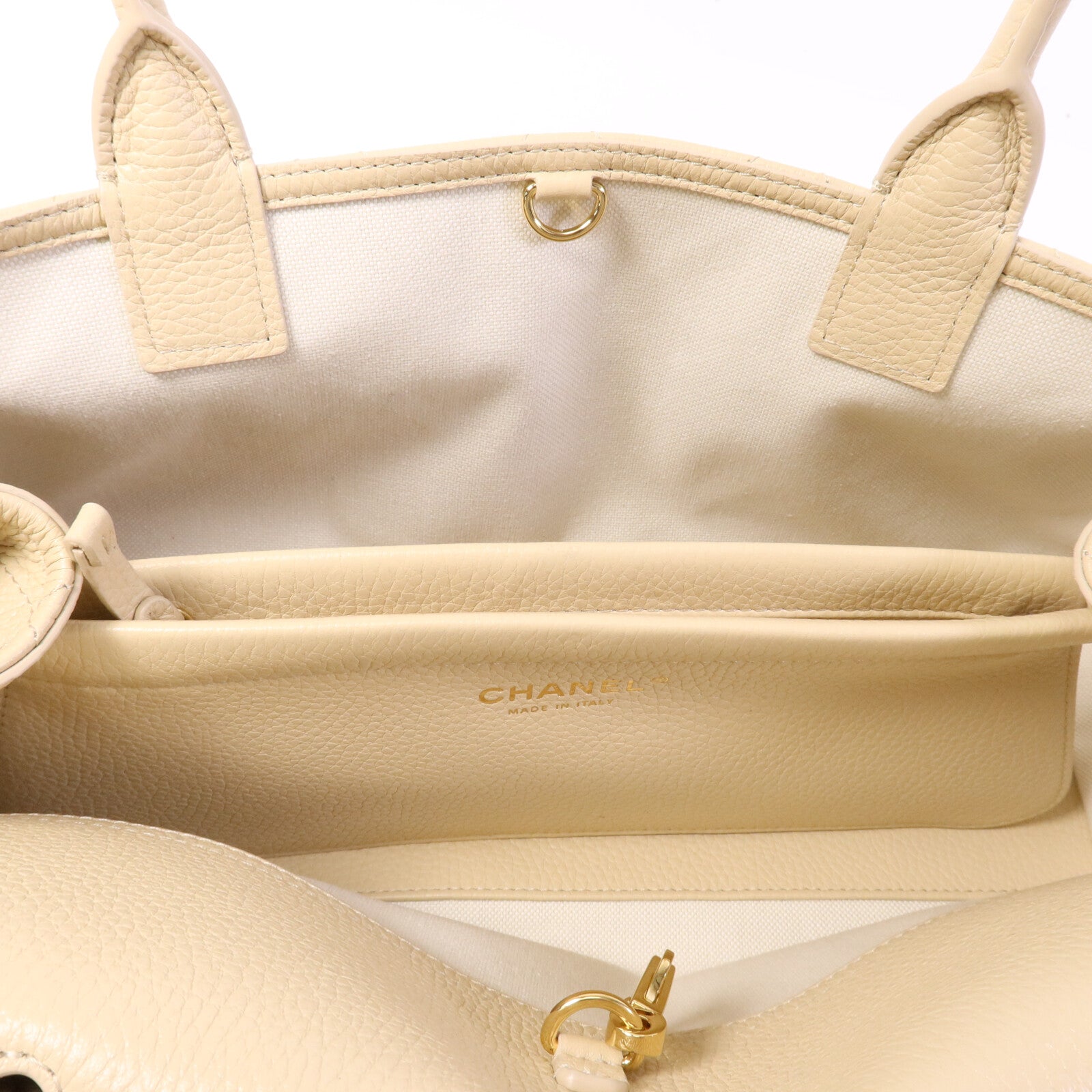 CHANEL 牛皮皮革26S金扣肩背袋