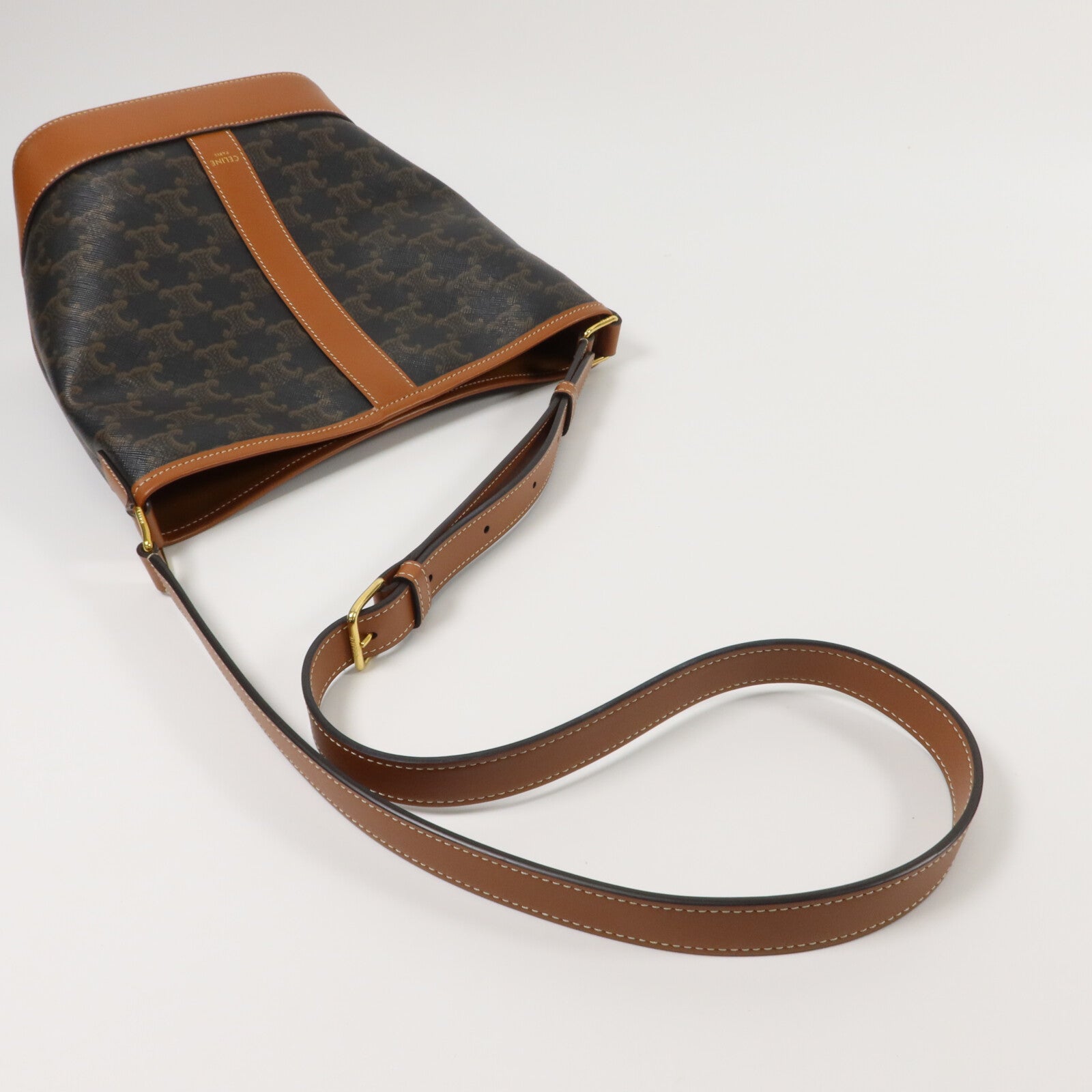 CELINE 塗層帆布Triomphe Small Bucket肩背袋