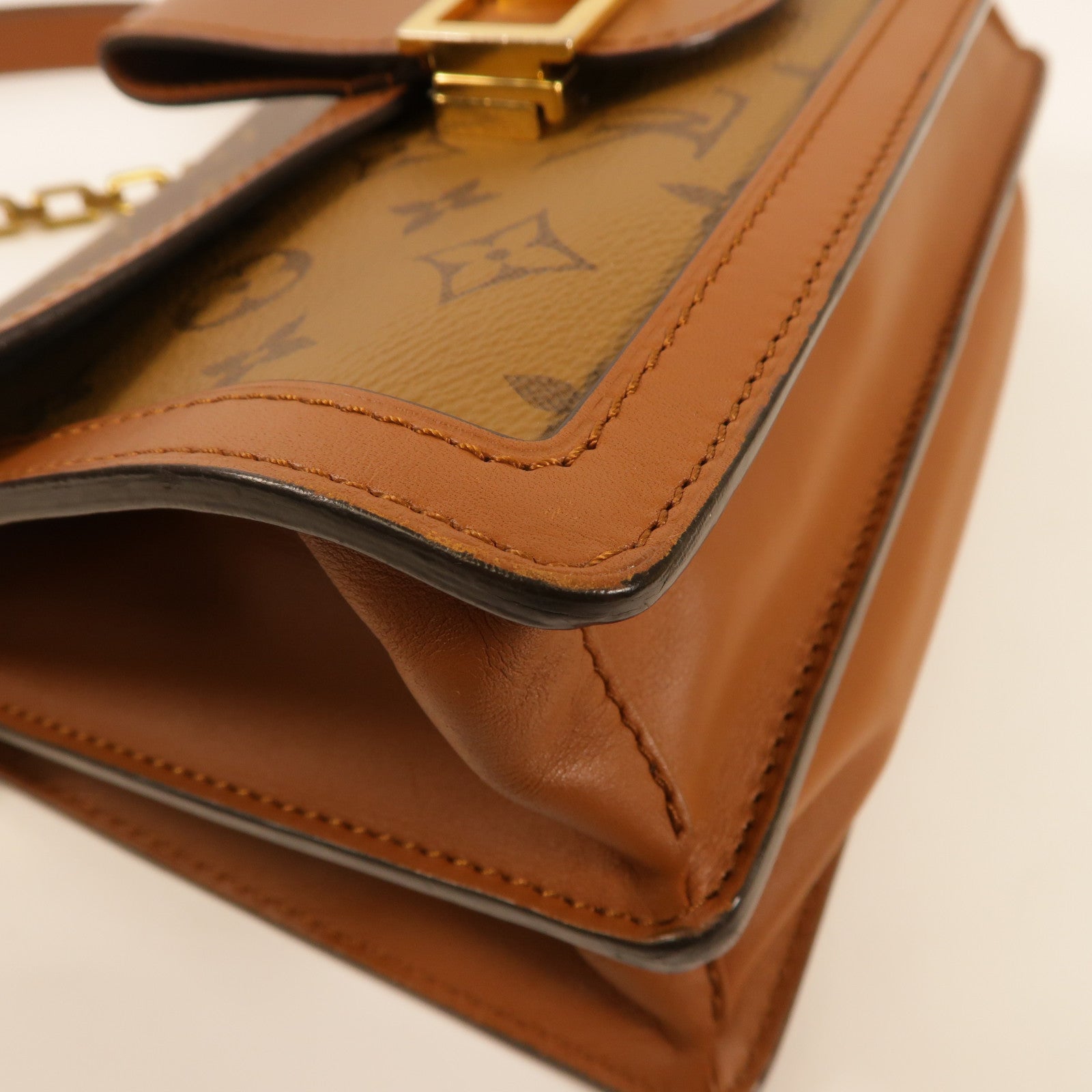 LOUIS VUITTON Monogram/Monogram Reverse Dauphine MM金扣手挽肩背兩用袋棕色