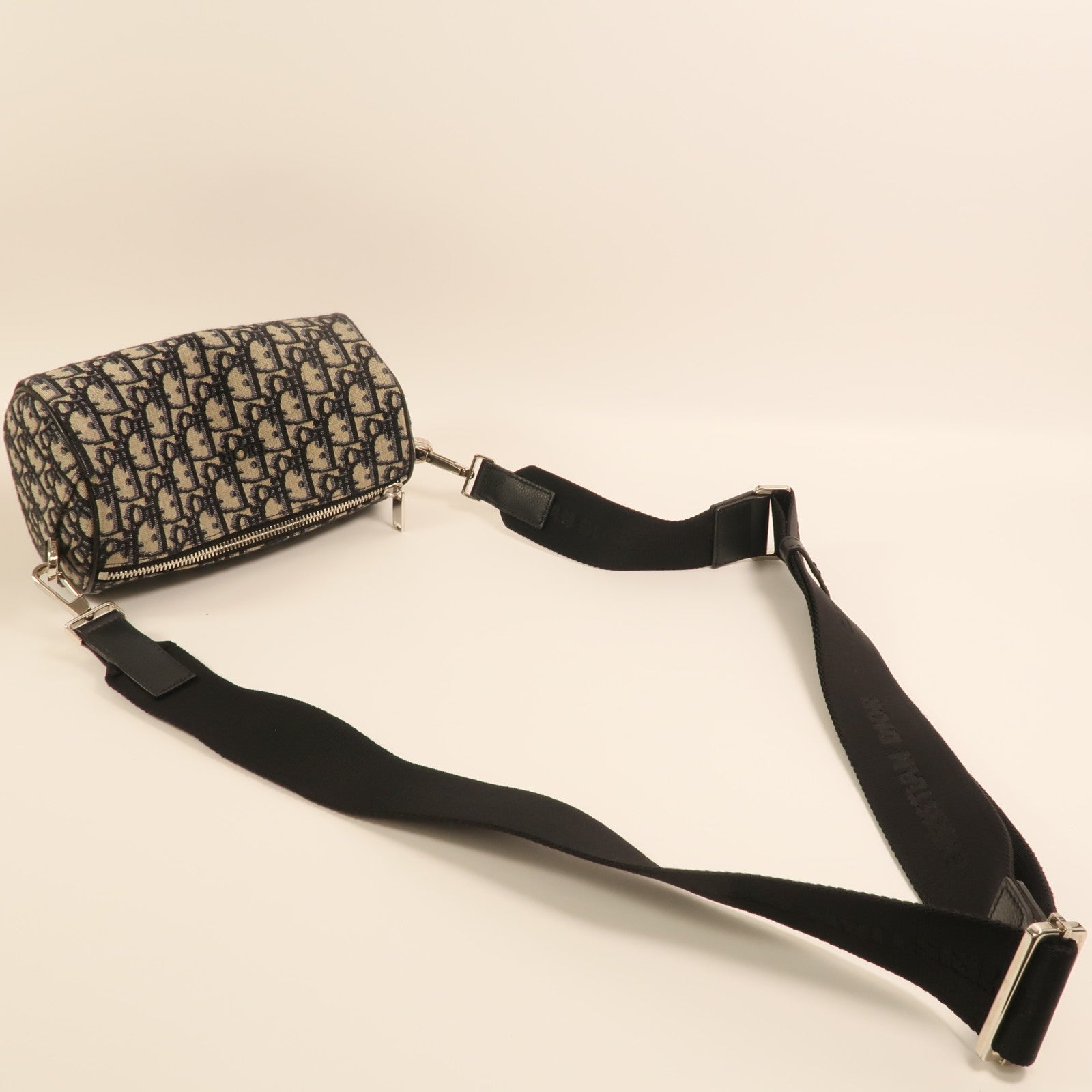 Dior 帆布Roller Messenger Bag銀扣肩背袋