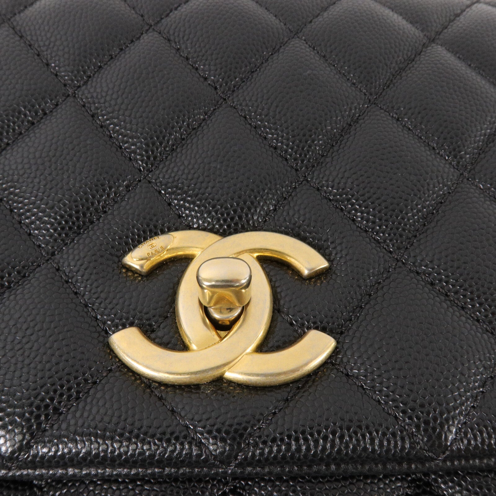CHANEL 牛皮皮革Coco Handle Medium鏈帶肩背袋