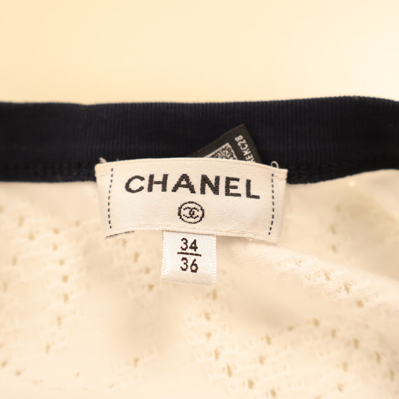CHANEL LOOK27 Short-Sleeve Cropped T-shirt上衣