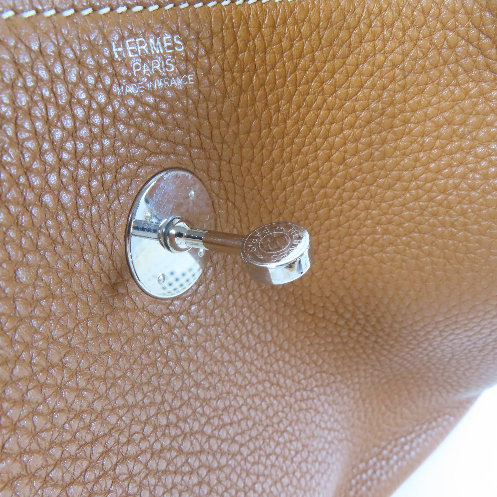HERMES 【激減優惠】Togo皮革Lindy 30銀扣肩背袋啡色