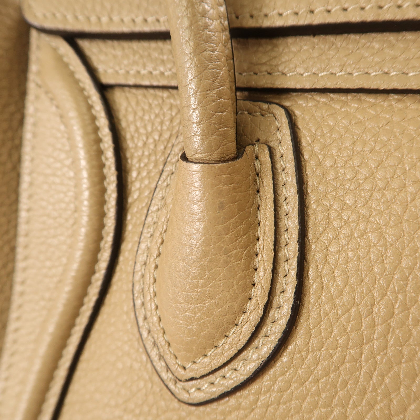 CELINE 【激減優惠】牛皮皮革Nano Luggage金扣手挽肩背兩用袋