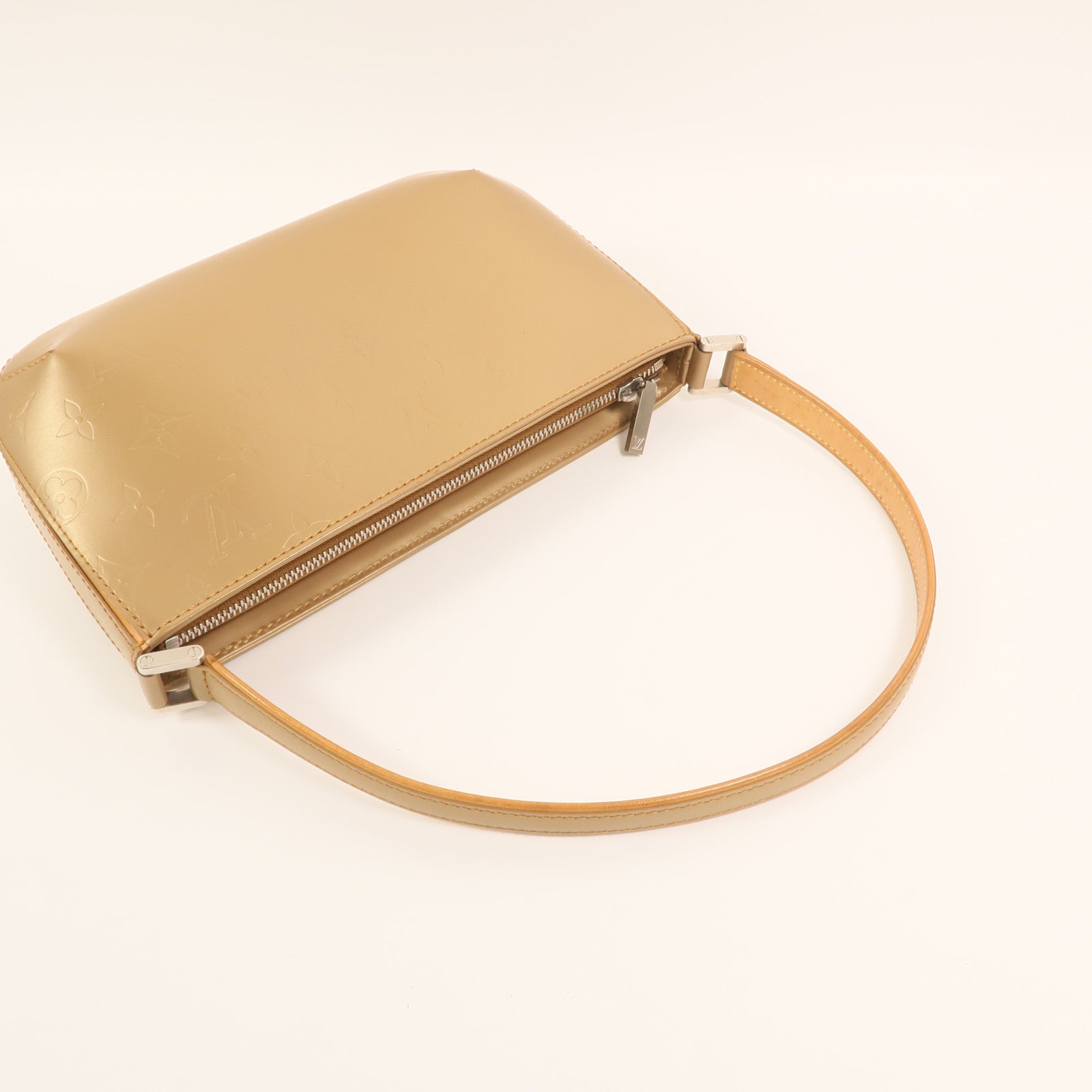 LOUIS VUITTON Monogram Matte Fowler銀扣肩背袋