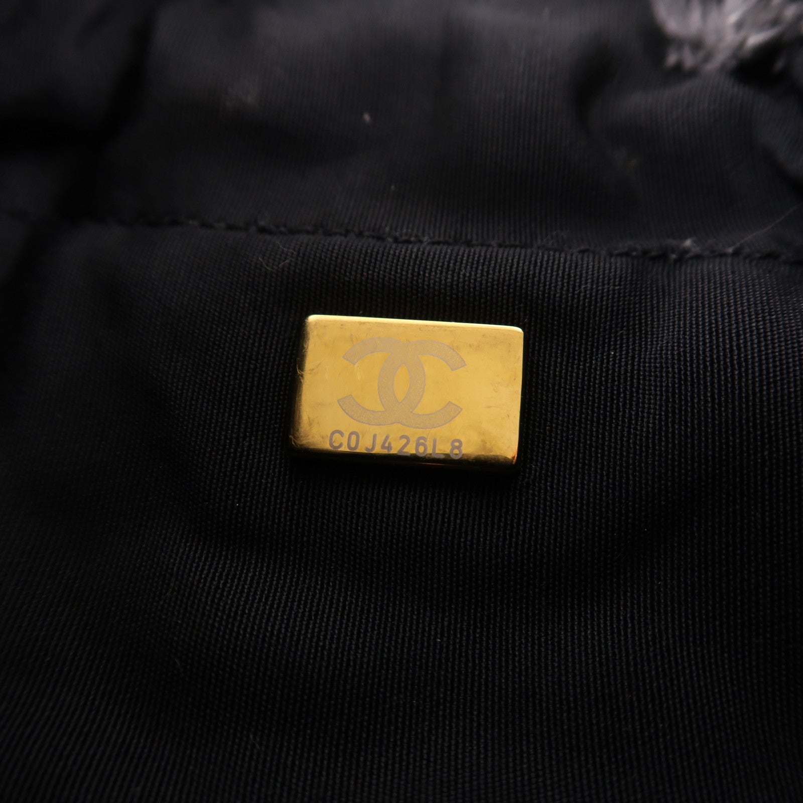 CHANEL 牛仔布Bucket Bag金扣鏈帶肩背袋