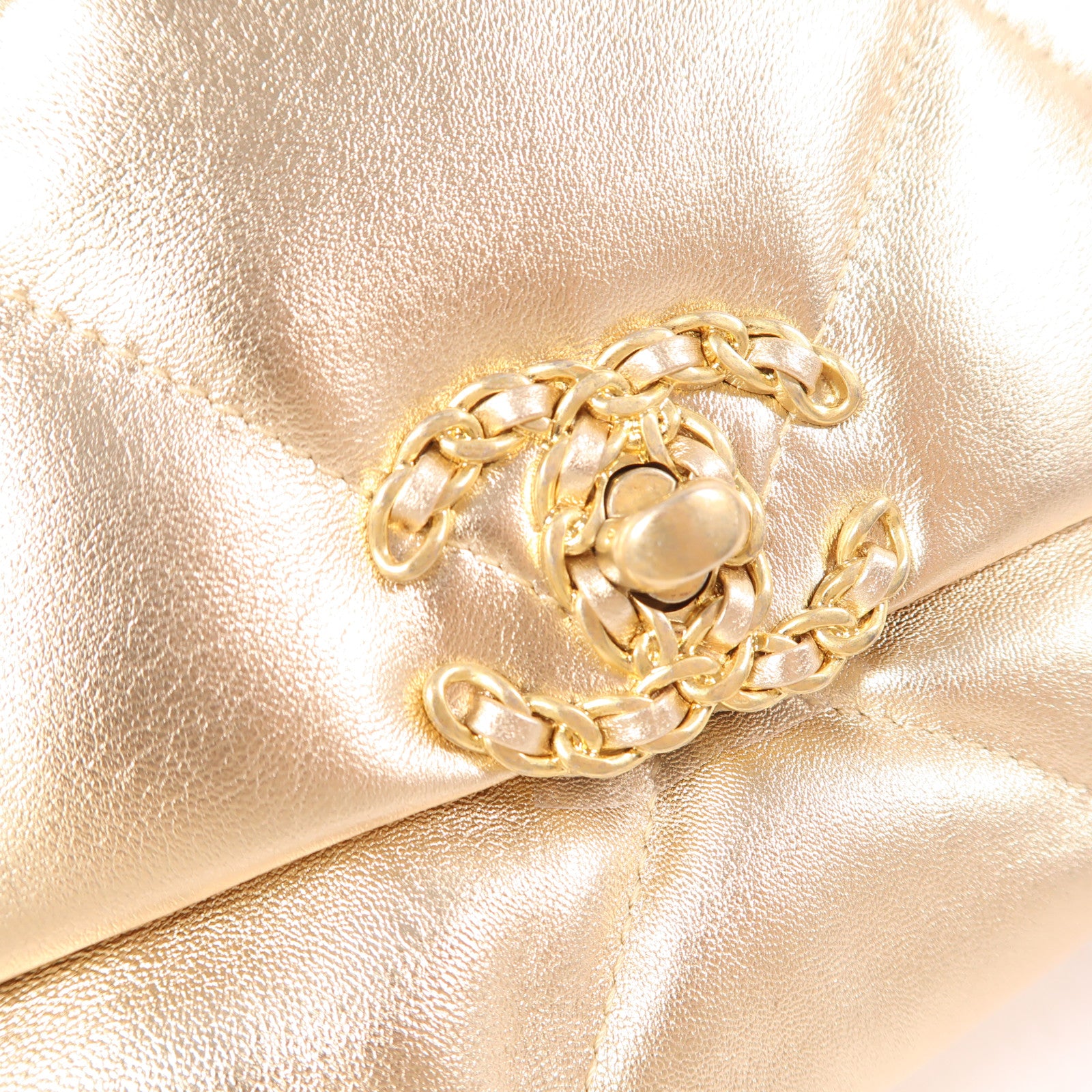 CHANEL 羊皮皮革C19 Small手挽肩背兩用袋