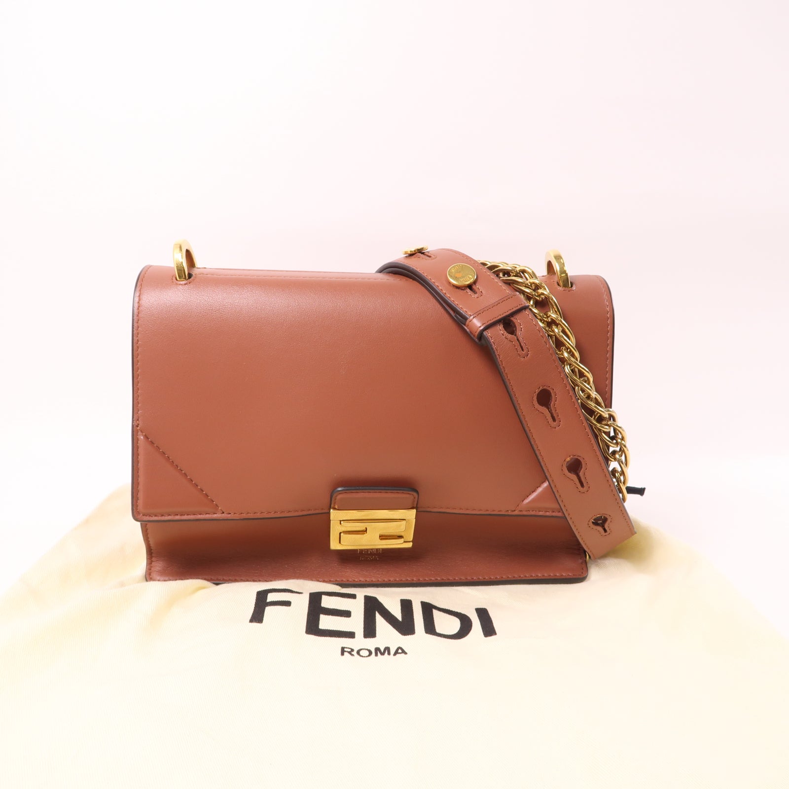 FENDI 牛皮皮革2Way Shoulder金扣手挽肩背兩用袋棕色