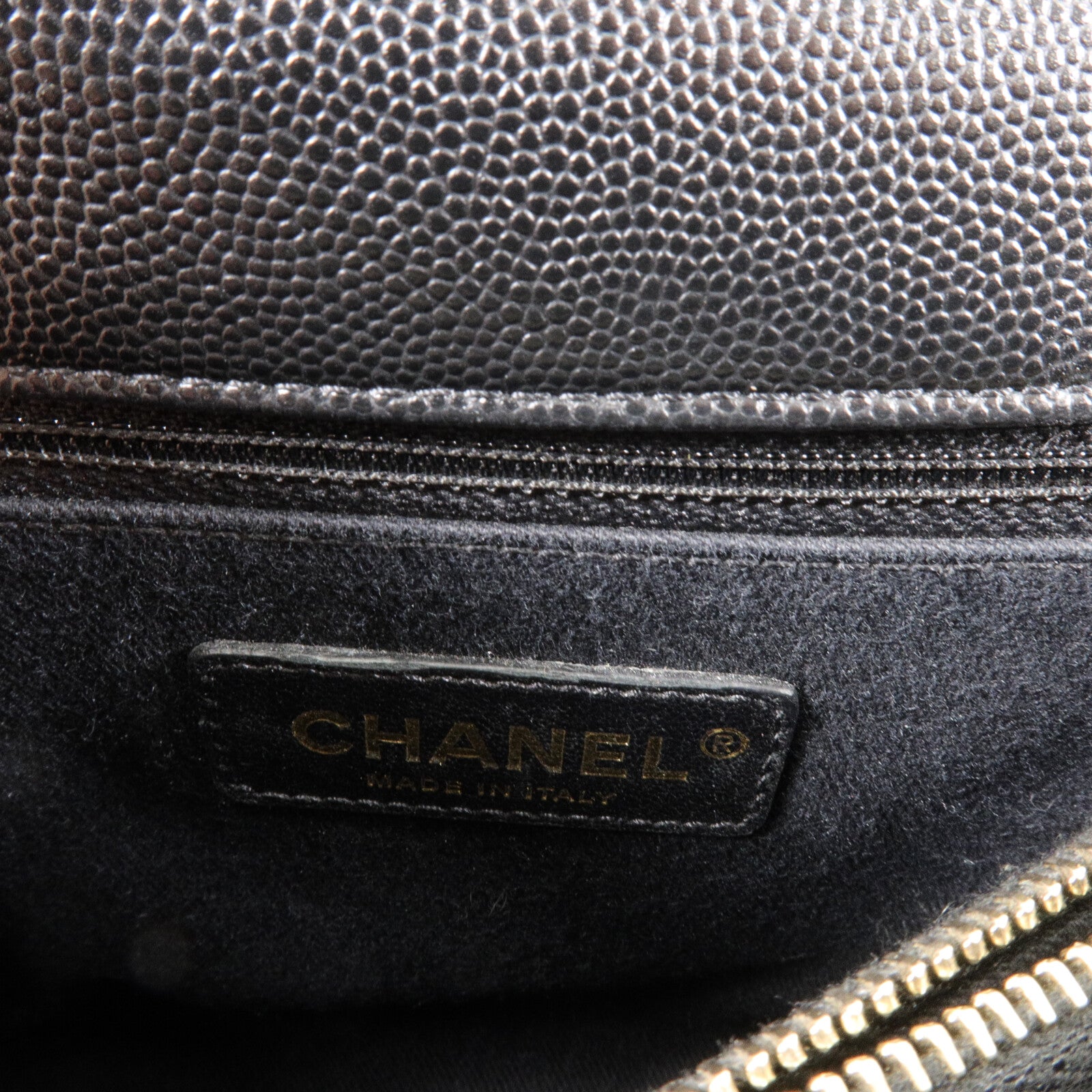 CHANEL 牛皮皮革Coco Handle Medium鏈帶肩背袋