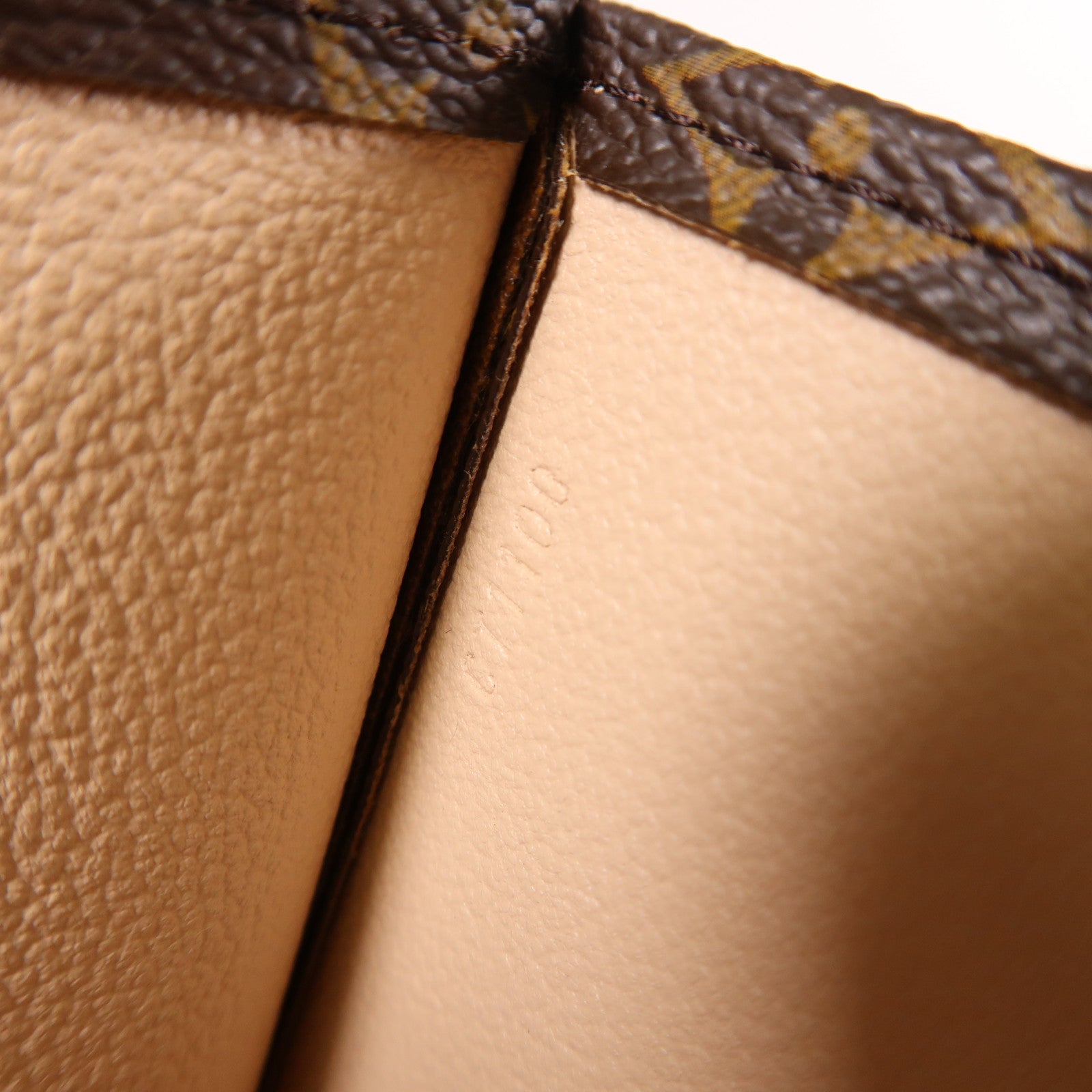 LOUIS VUITTON Monogram Sac Plat金扣手挽袋
