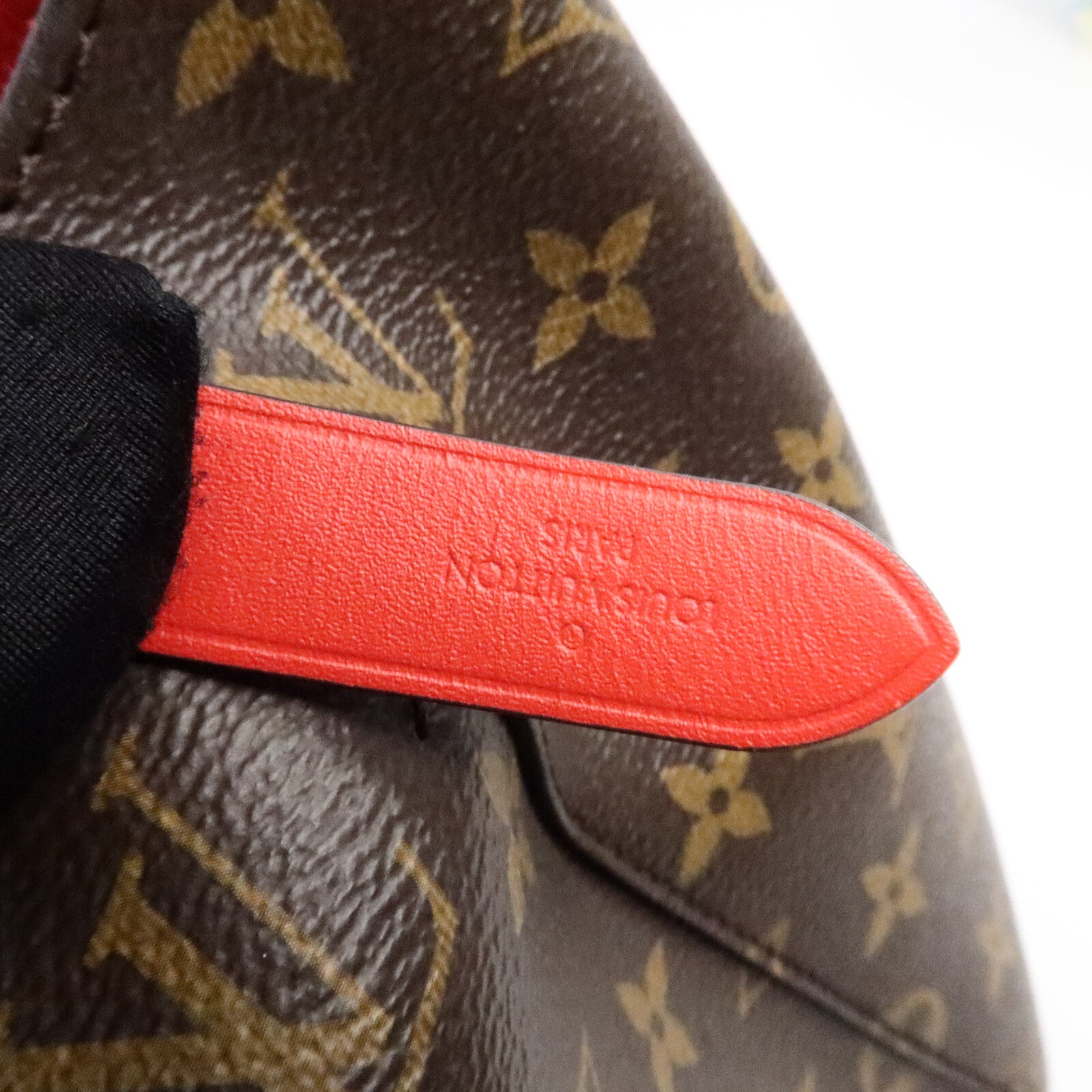 LOUIS VUITTON Monogram Neo Noe Bucket Bag肩背袋Coquelicot