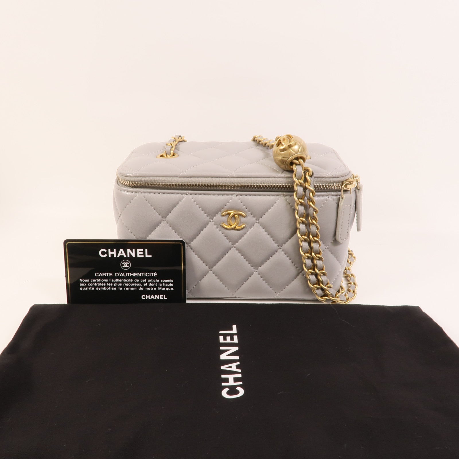 CHANEL 羊皮皮革Vanity Case With Gold Ball肩背袋