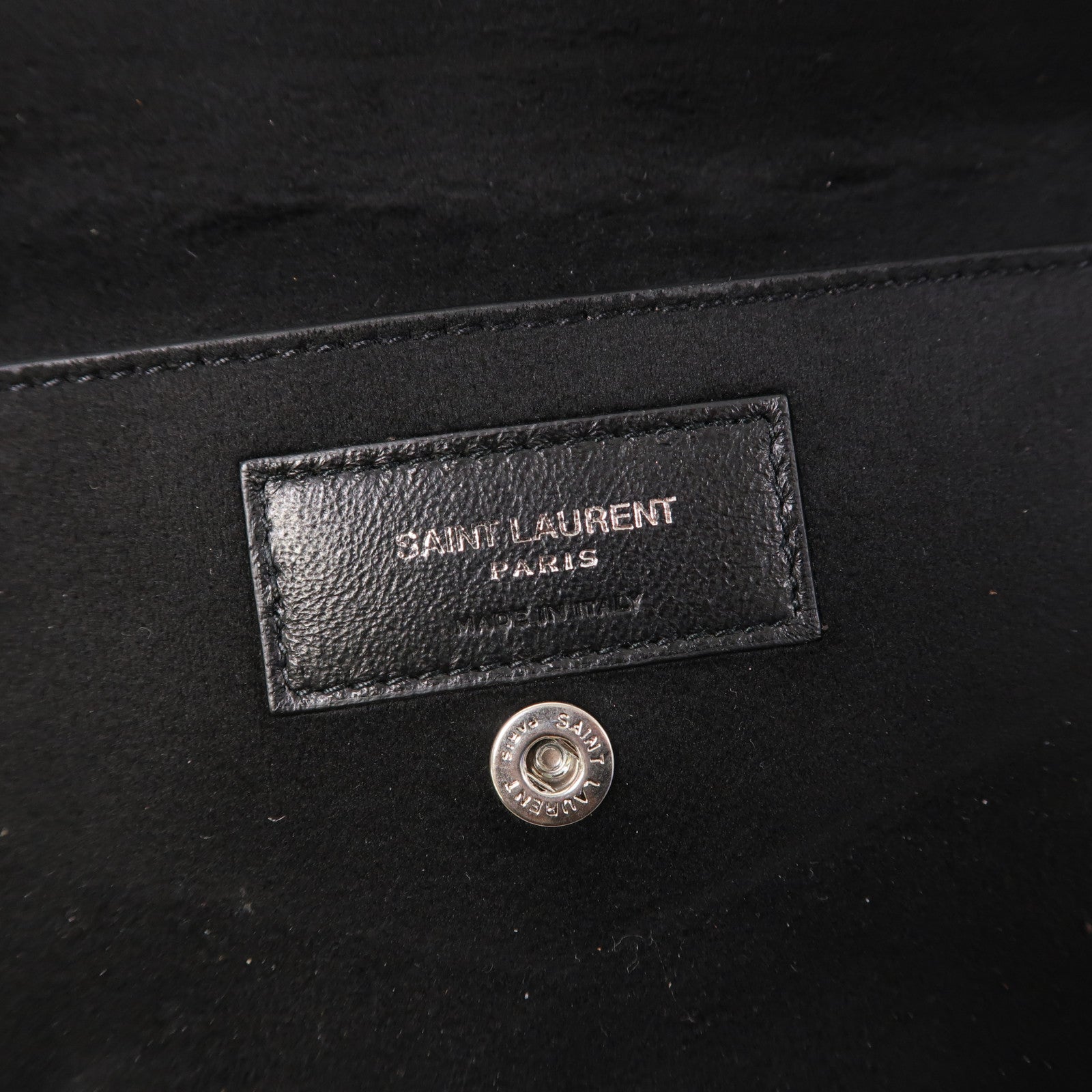 YVES SAINT LAURENT 皮革Bucket Bag銀扣鏈帶肩背袋黑色