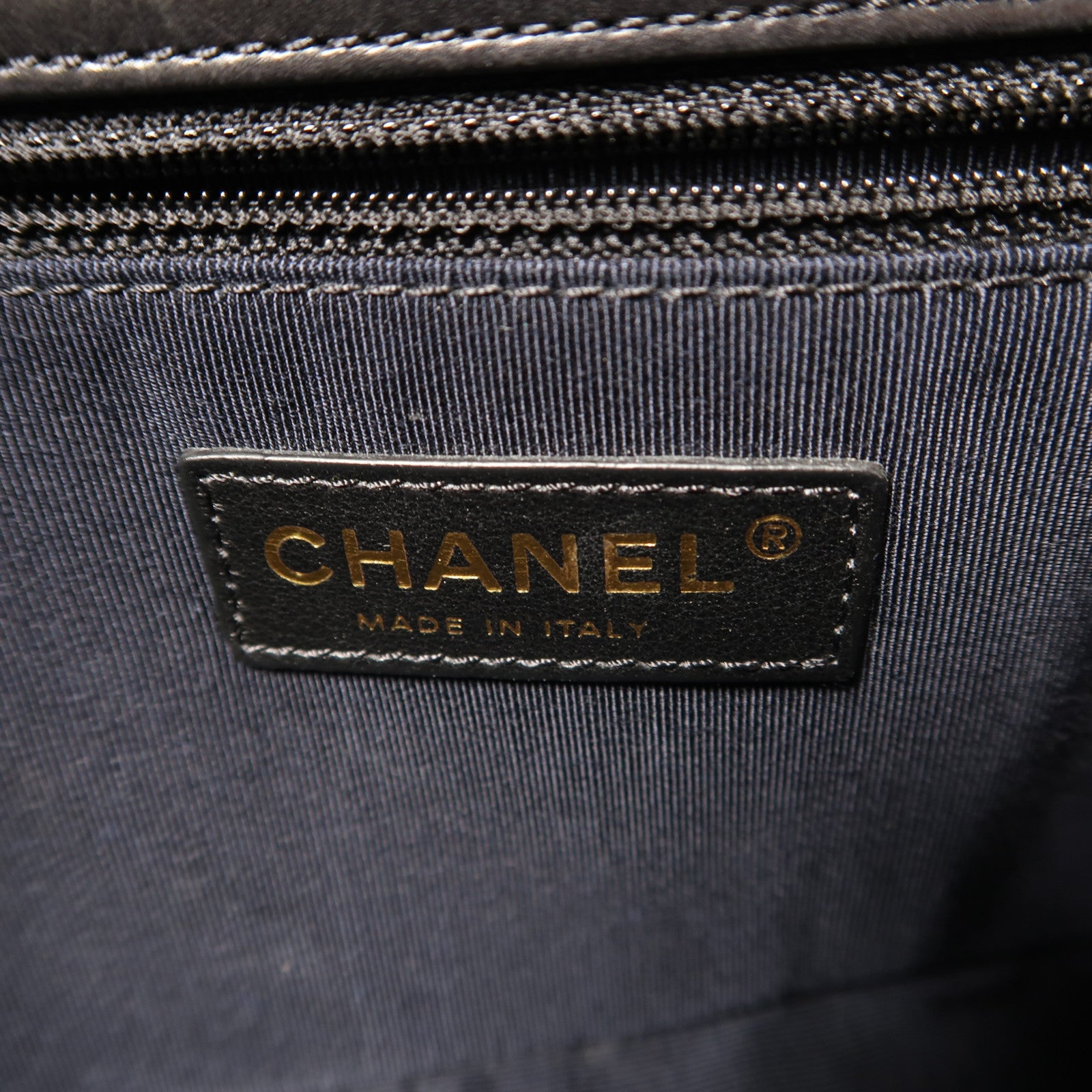 CHANEL 【激減優惠】菱格牛皮皮革Chain Shoulder金扣鏈帶肩背袋黑色