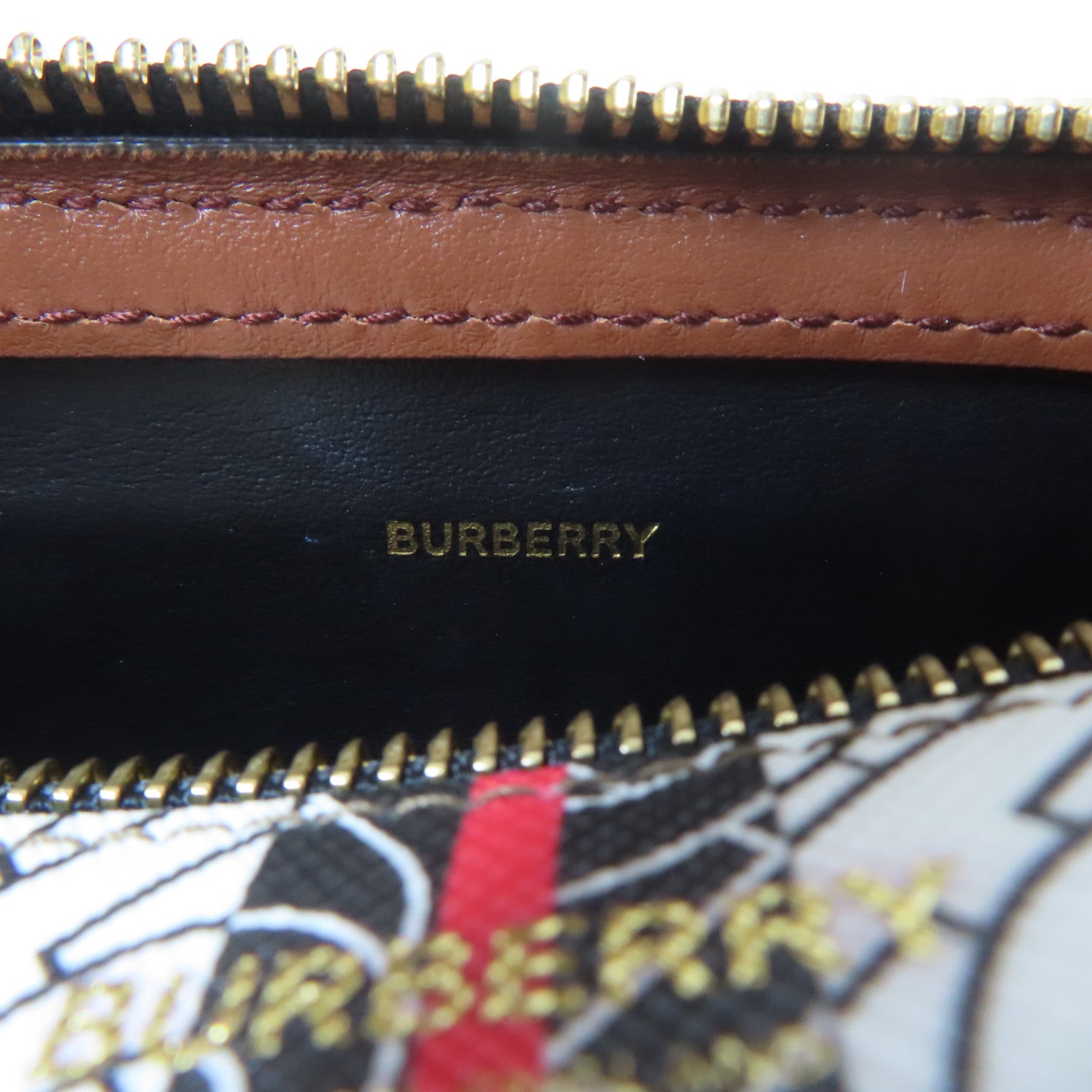 BURBERRY 塗層帆布Barrel Bag金扣手挽肩背兩用袋啡色/黑色/白色