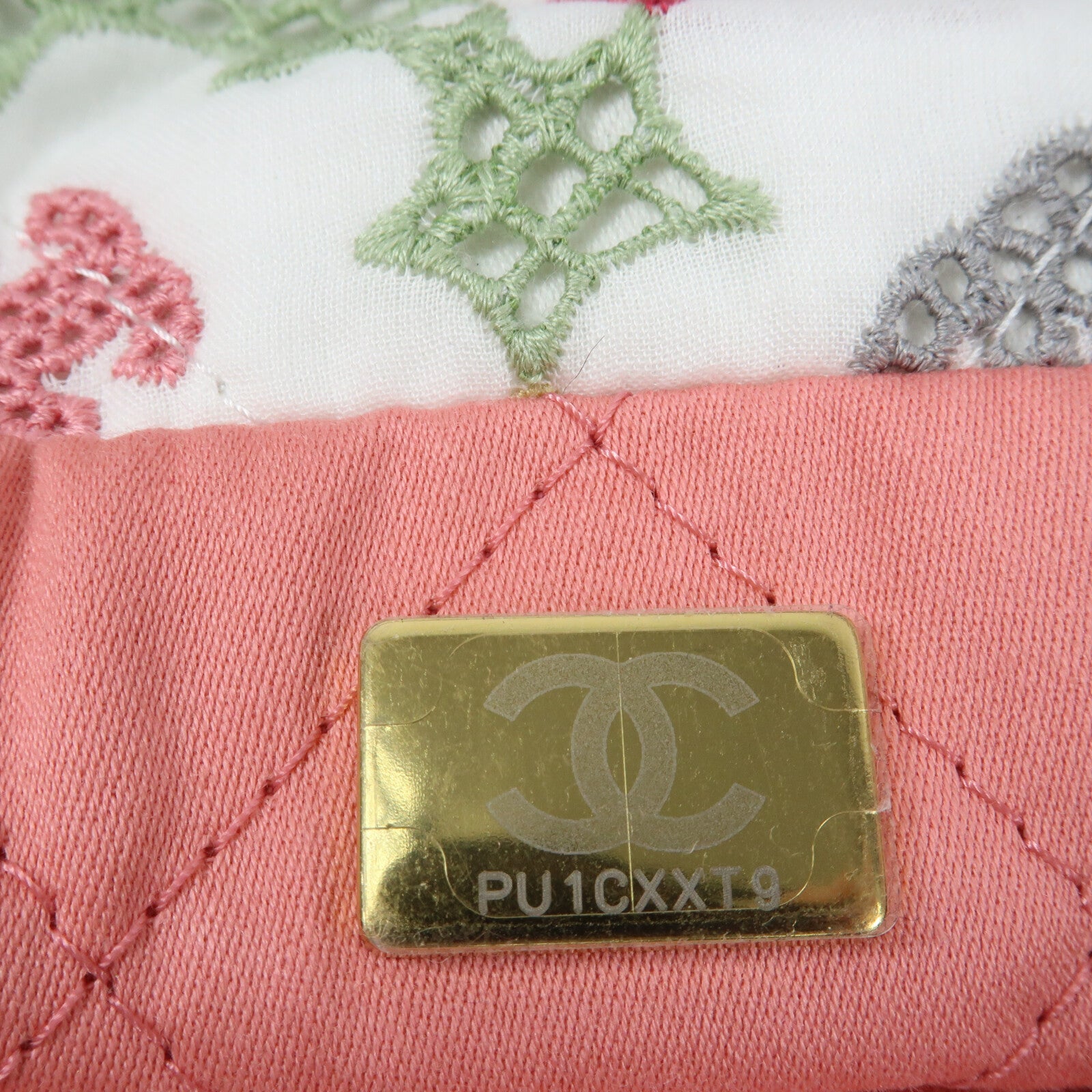 CHANEL 棉質Chanel 22 Small金扣鏈帶肩背袋