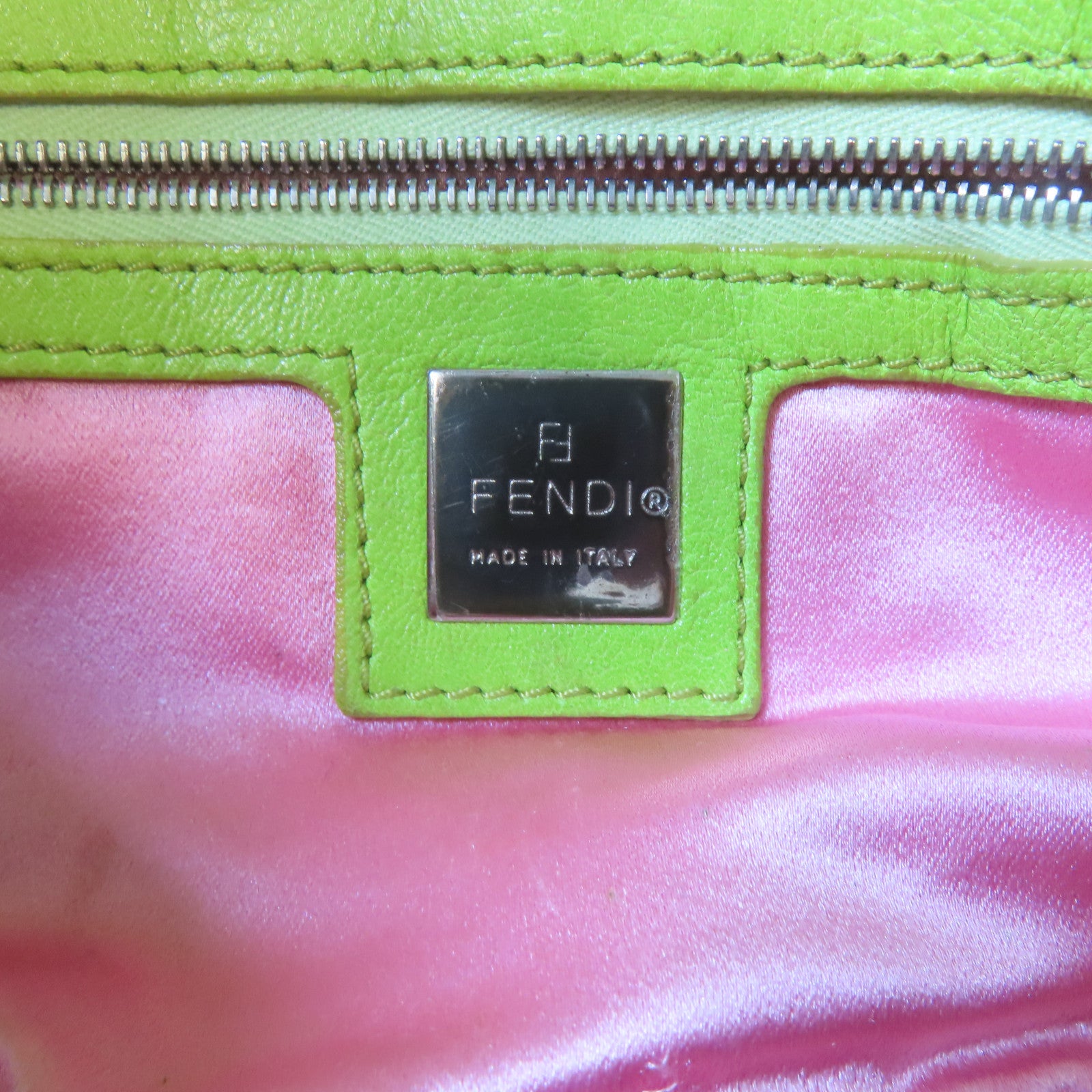 FENDI 牛皮皮革Handbag銀扣手挽袋綠色