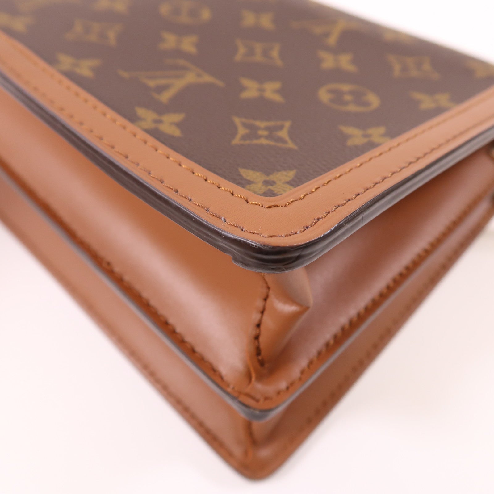 LOUIS VUITTON Monogram Reverse Dauphine MM金扣手挽肩背兩用袋棕色