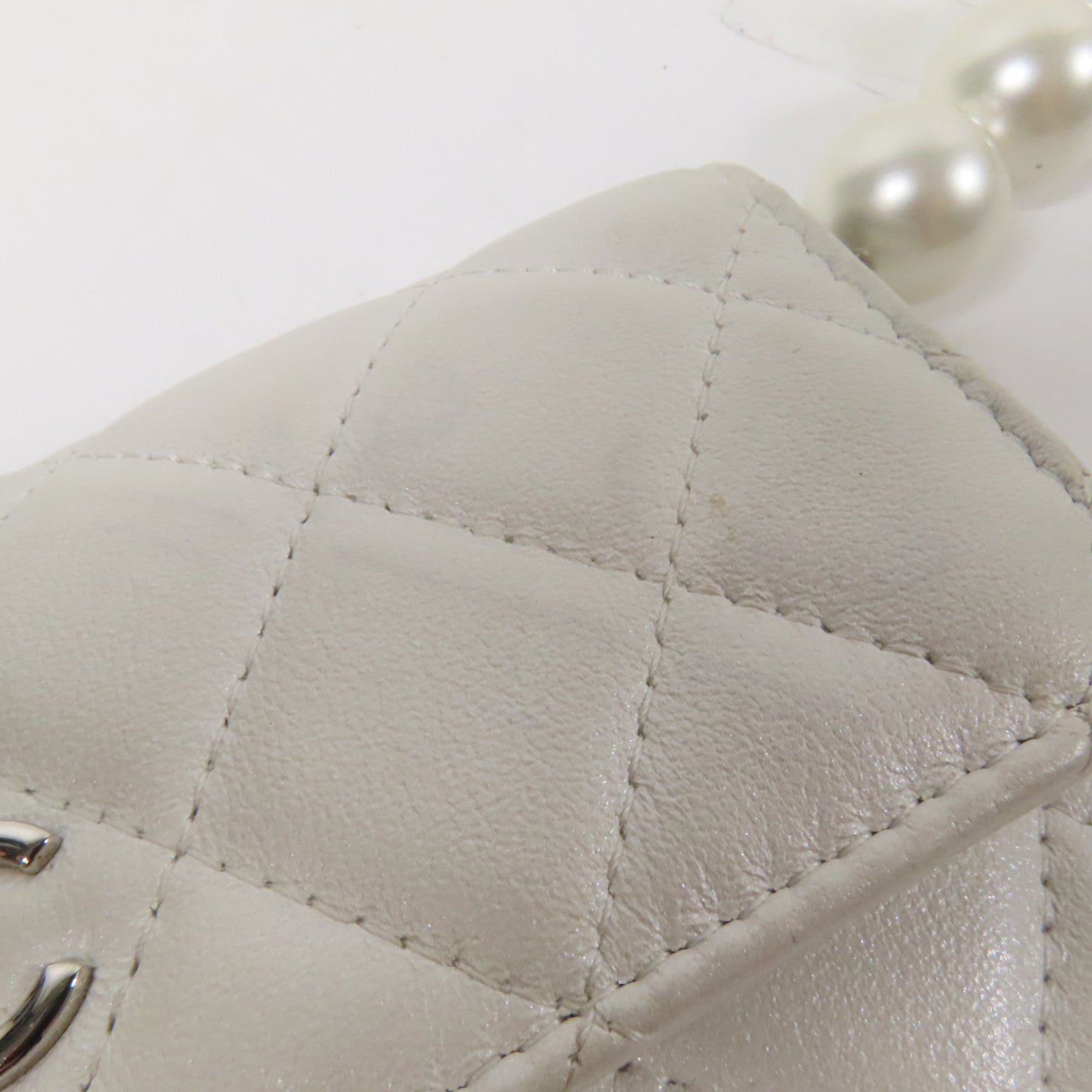 CHANEL 牛皮皮革Shoulder Bag銀扣肩背袋