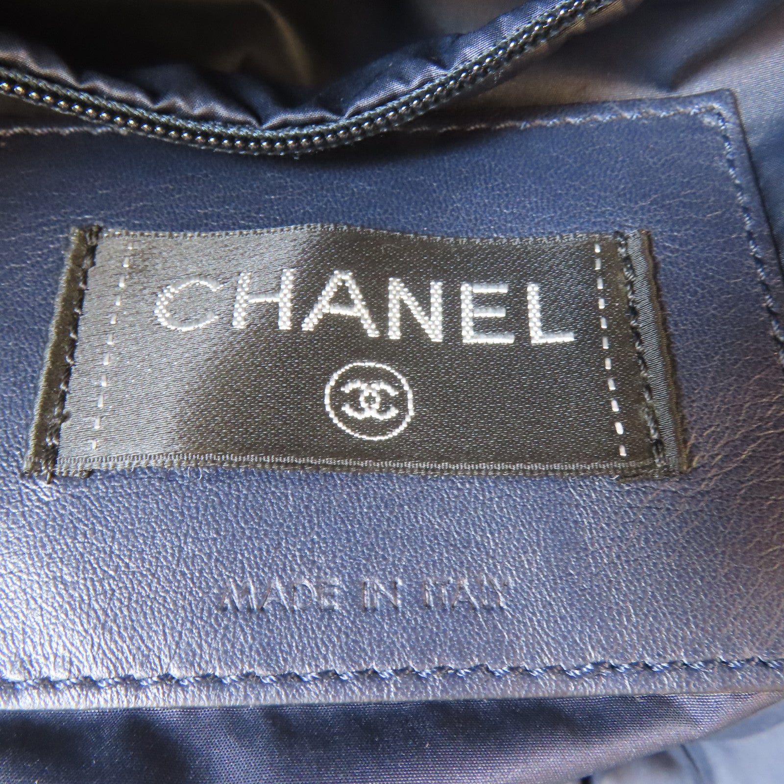CHANEL 【激減優惠】尼龍/斜紋軟呢Backpack銀扣背包深藍色/粉紅色