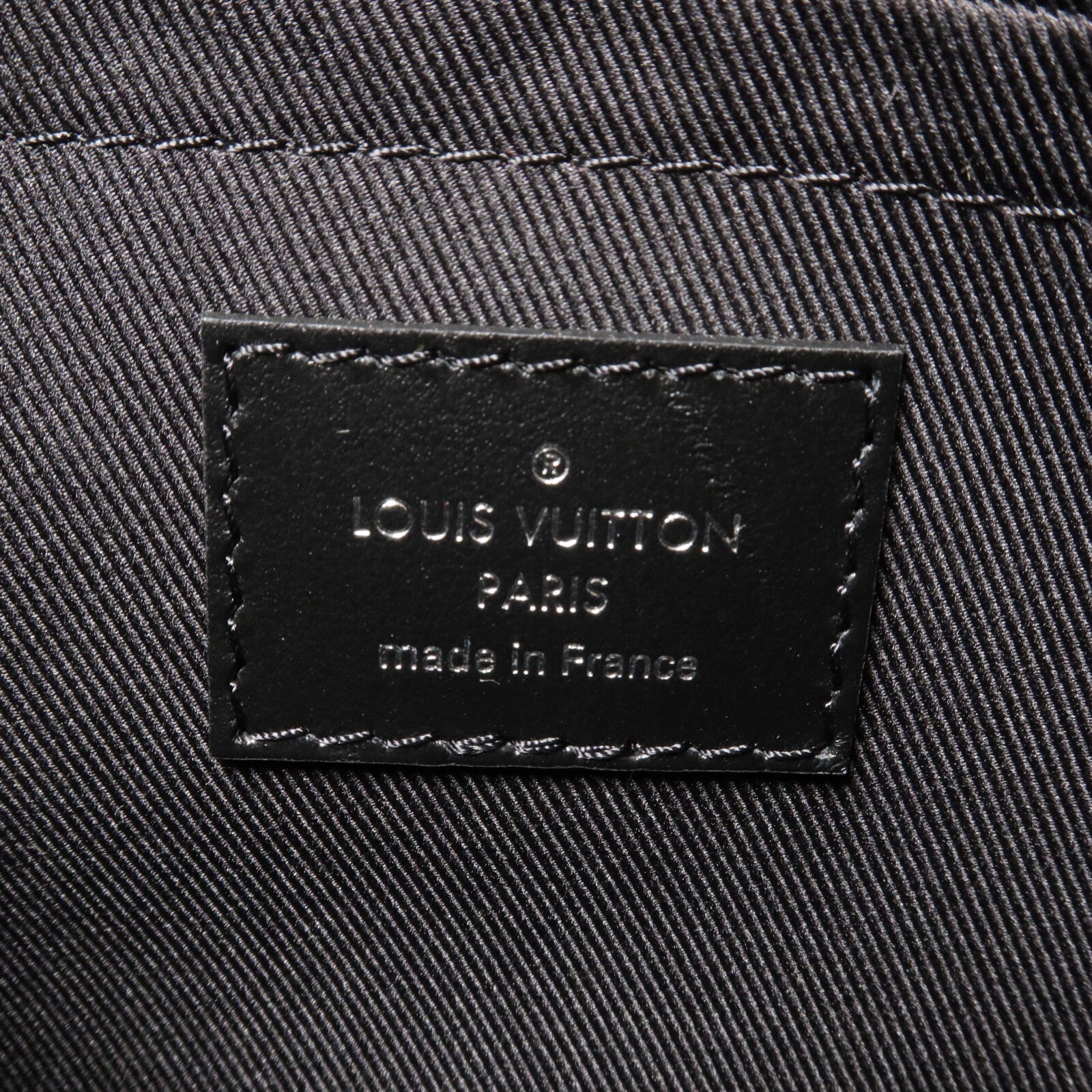 LOUIS VUITTON Monogram Eclipse Mini Soft Trunk肩背袋