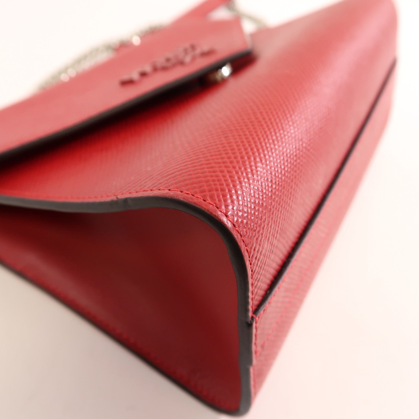 PRADA 牛皮皮革Chain Shoulder Bag銀扣鏈帶肩背袋