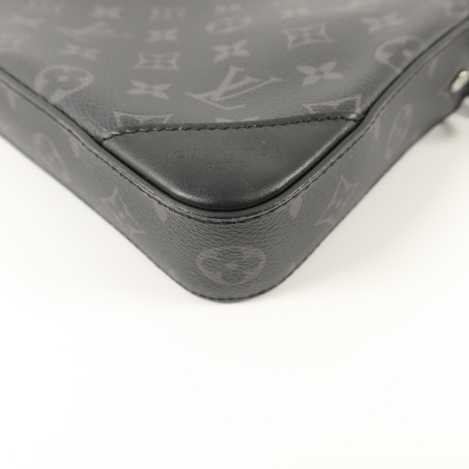 LOUIS VUITTON Monogram Eclipse Reverse Trio Messenger肩背袋