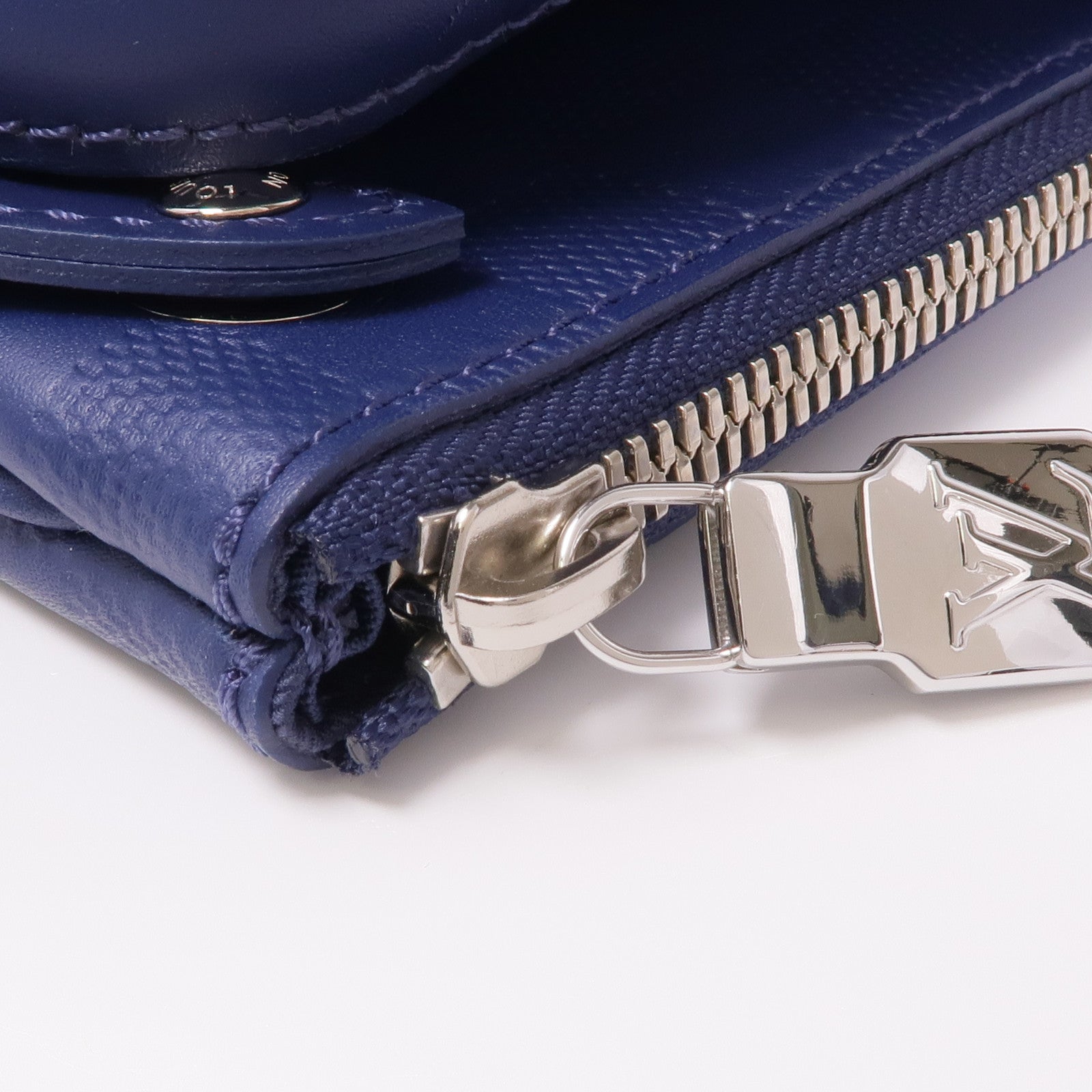 LOUIS VUITTON Damier Squared Trio Shoulder Bag銀扣肩背袋