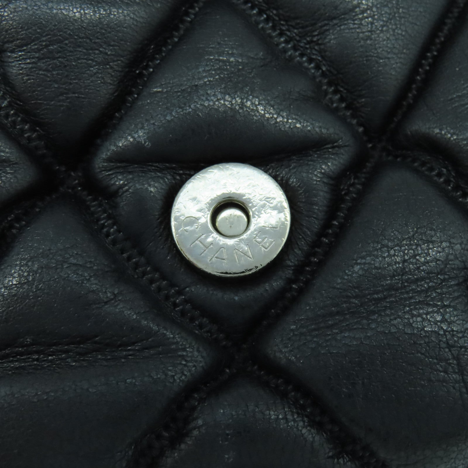 CHANEL 【激減優惠】菱格牛皮皮革Shoulder Bag銀扣鏈帶肩背袋黑色