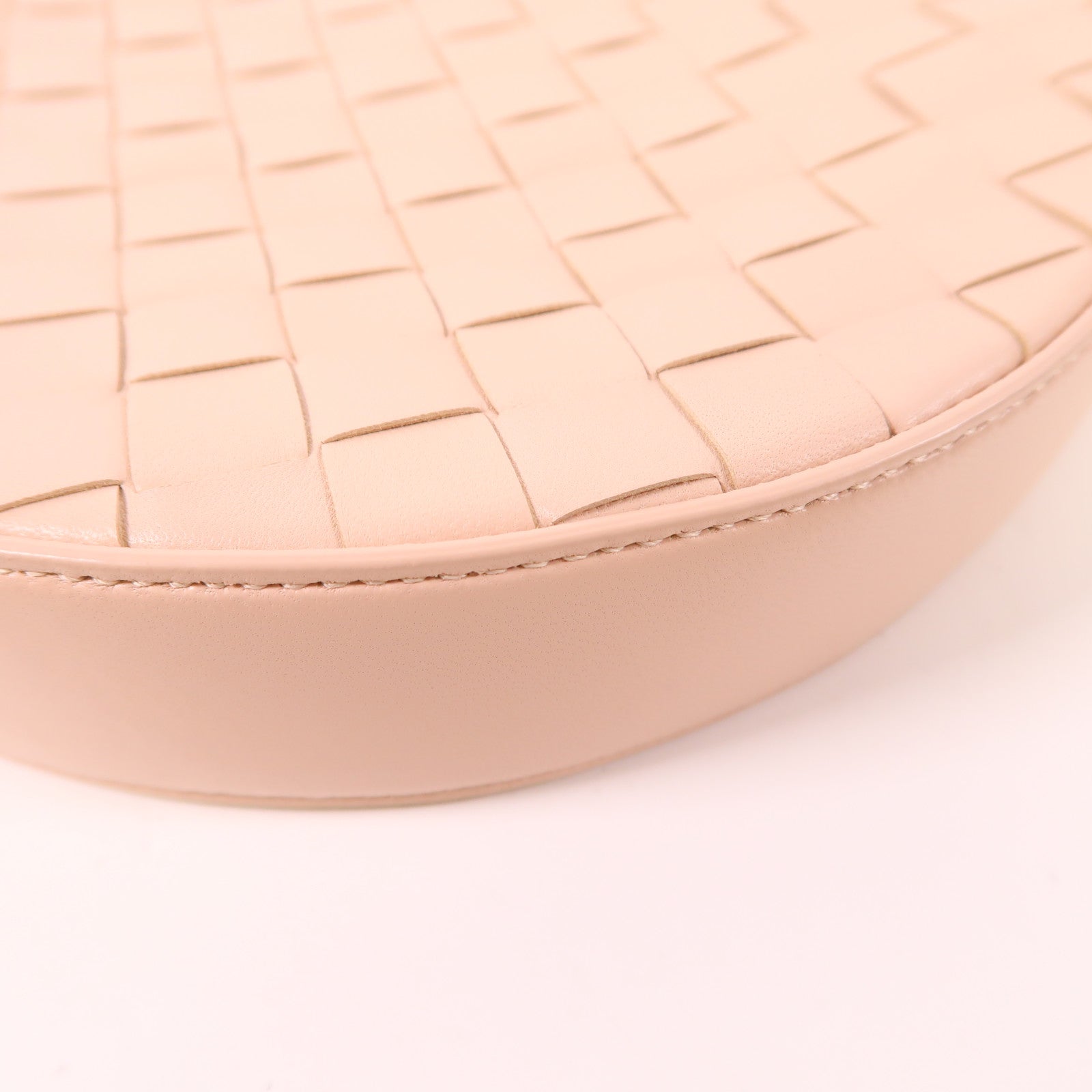 BOTTEGA VENETA 牛皮皮革Shoulder Bag金扣肩背袋