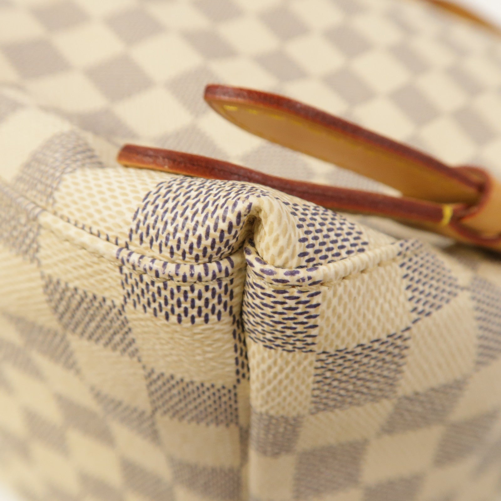LOUIS VUITTON Damier Azur Sperone金扣背包白色