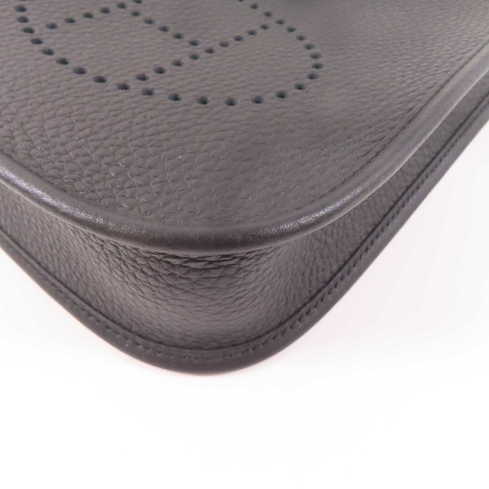 HERMES 皮革Evelyne TPM金扣肩背袋黑色