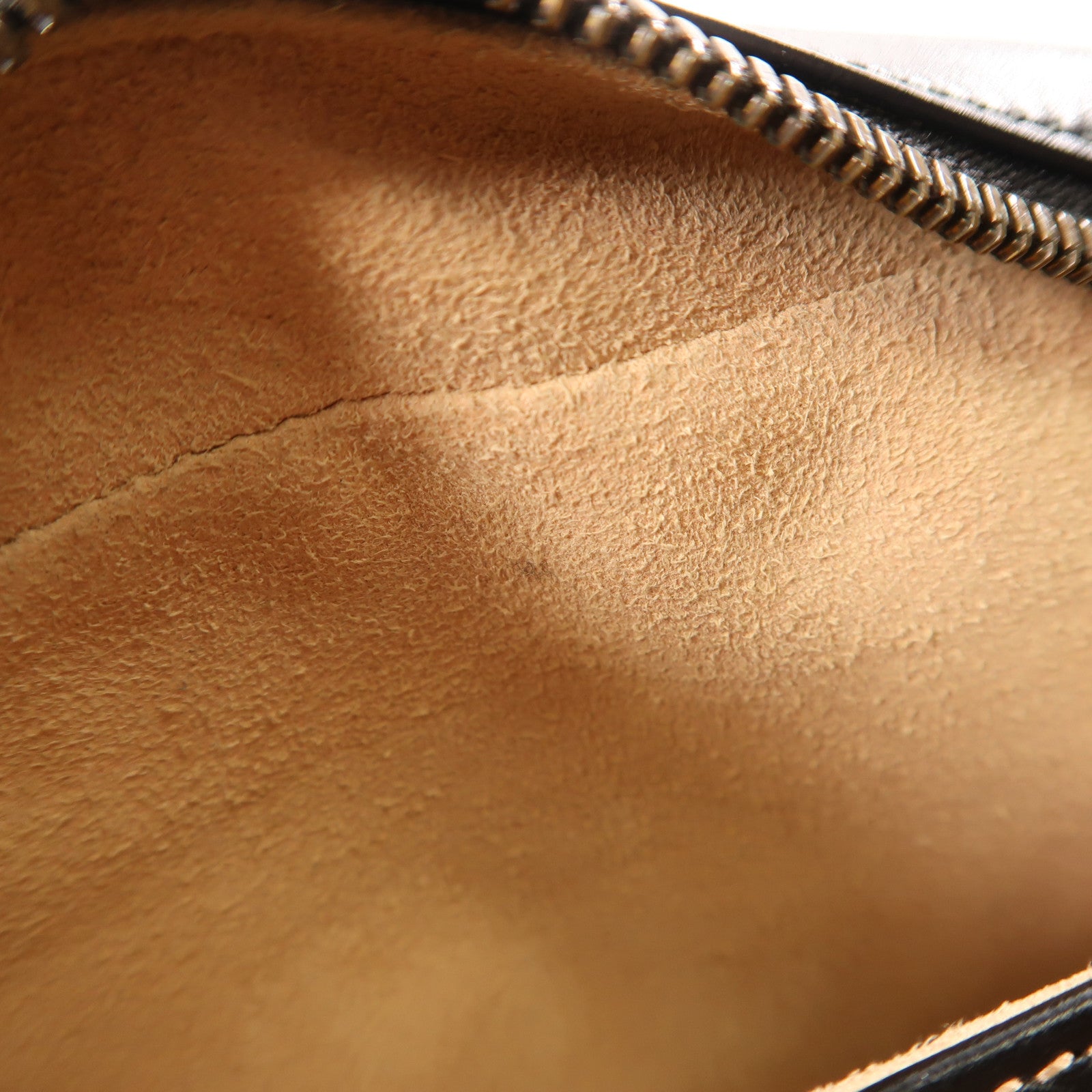 GUCCI GG GHW GG Marmont Small Chain Shoulder Bag Calfskin Leather 447632 Black