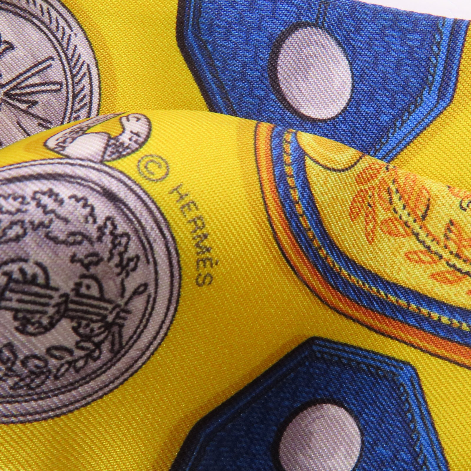 HERMES 絲質Twilly絲巾