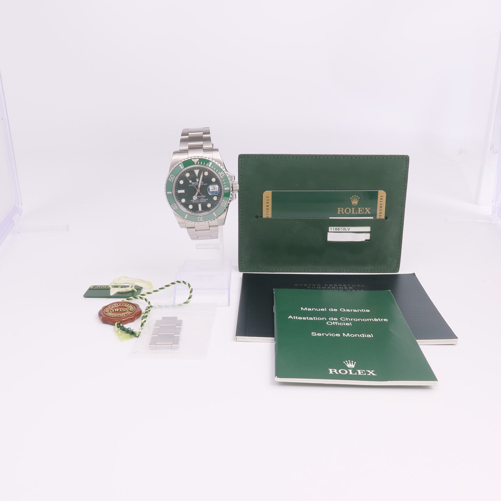 ROLEX Submarinar Date 116610LV