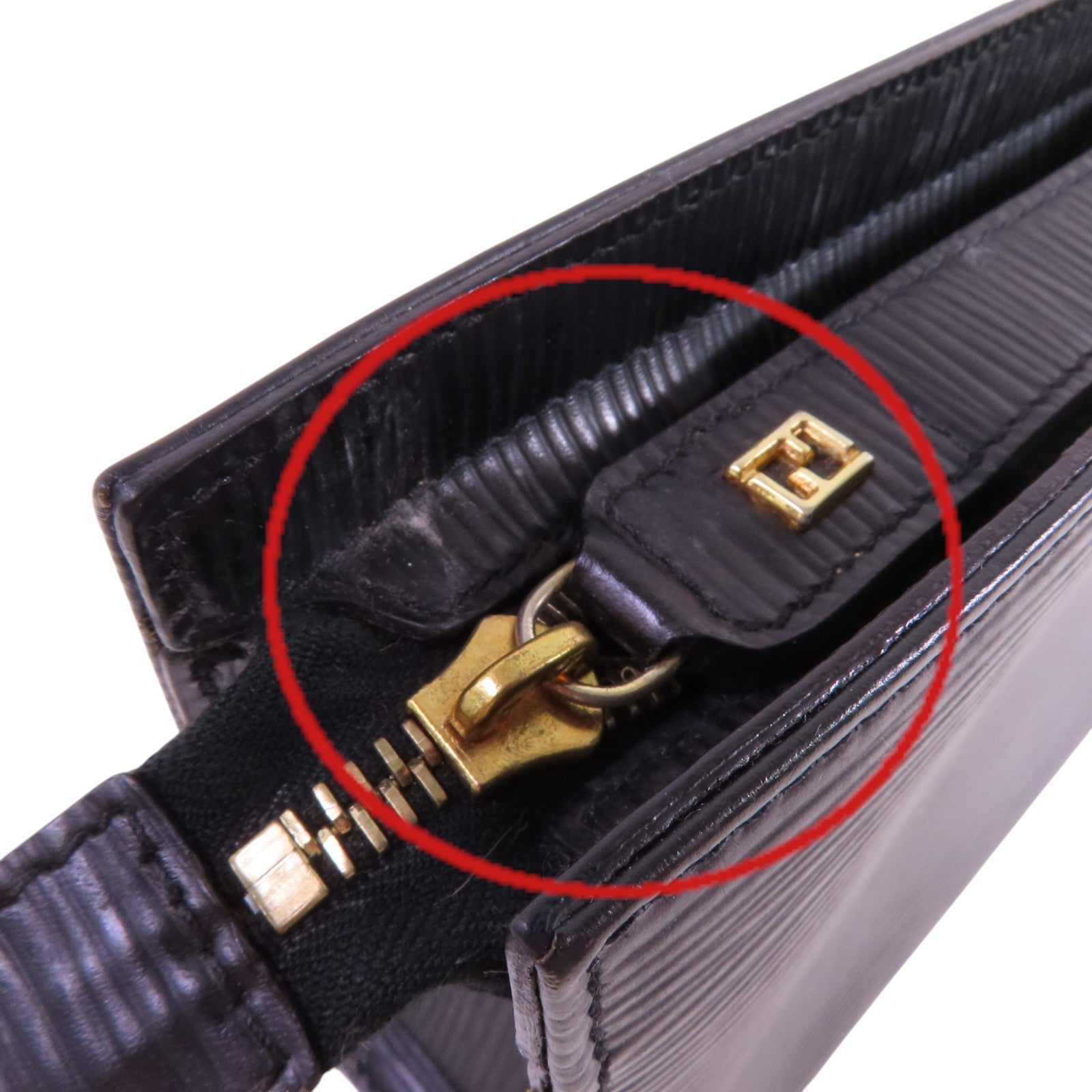 FENDI 牛皮皮革Clutch Pouch金扣手拿包