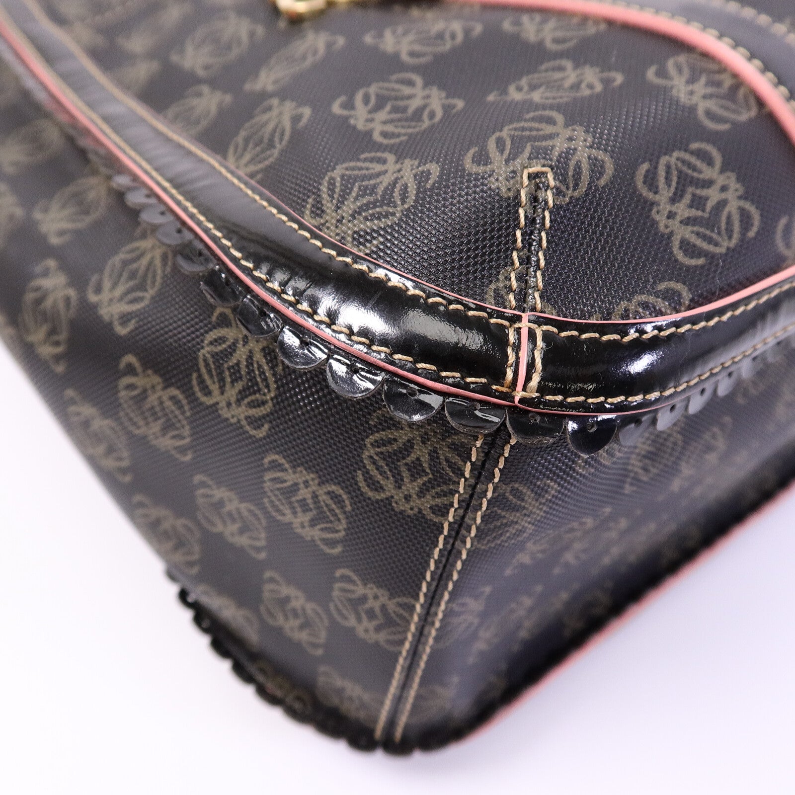 LOEWE 帆布Anagram Shoulder Bag肩背袋