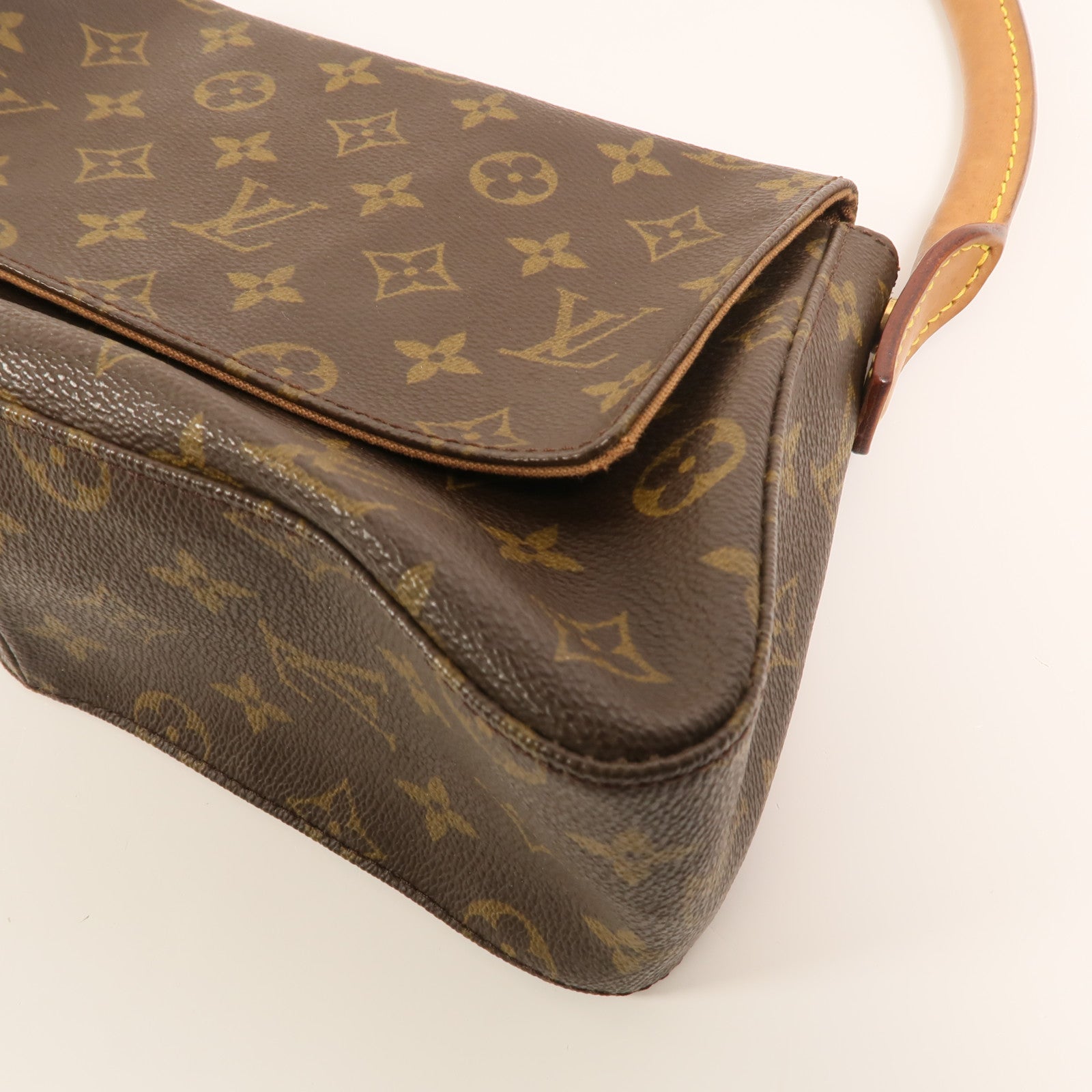 LOUIS VUITTON Monogram Mini Looping金扣肩背袋