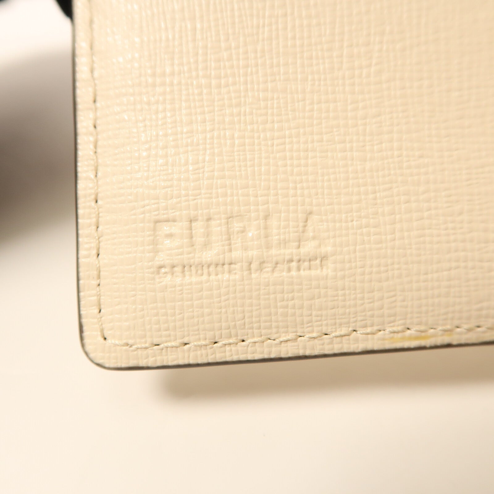 Furla 牛皮皮革Wallet金扣錢包