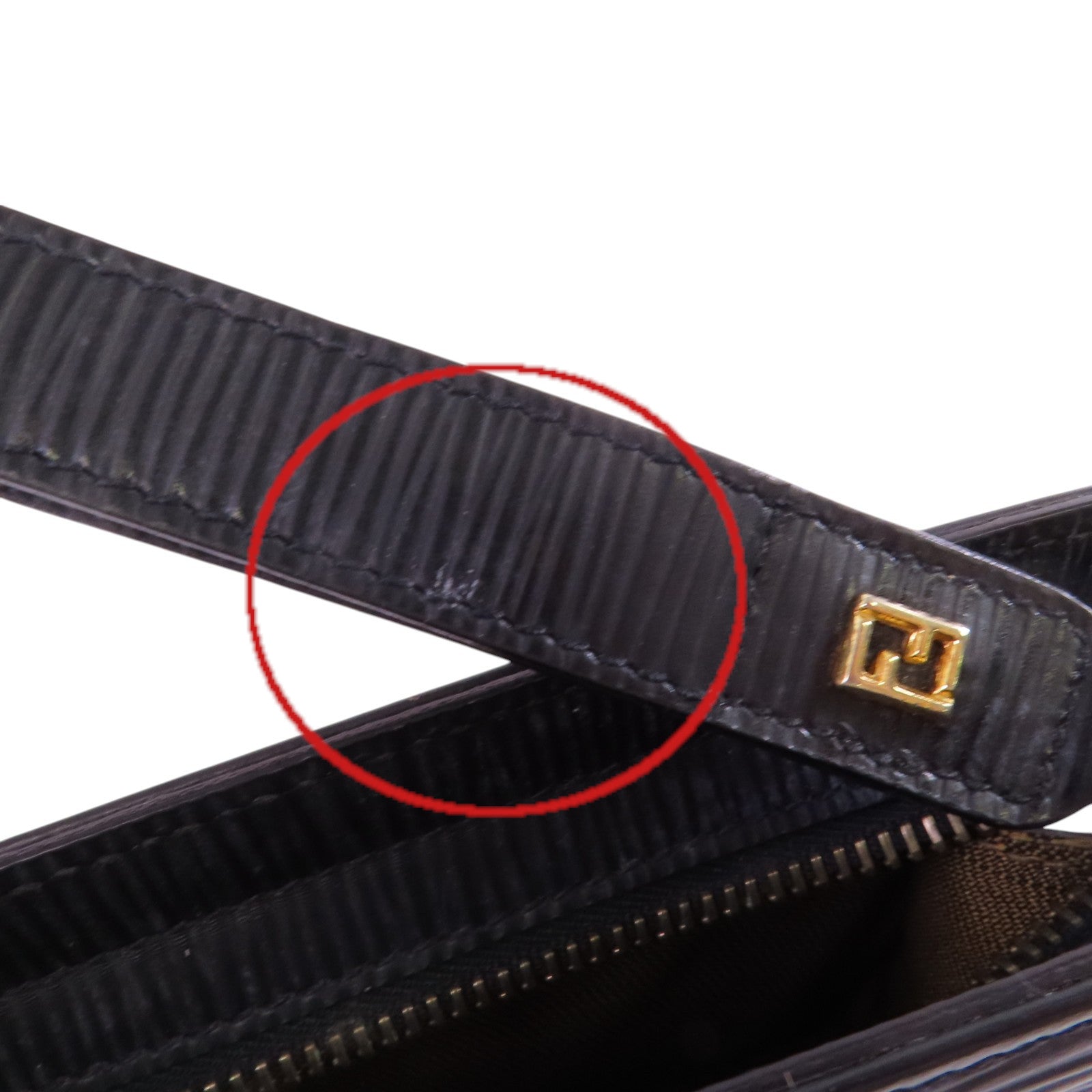 FENDI 牛皮皮革Clutch Pouch金扣手拿包