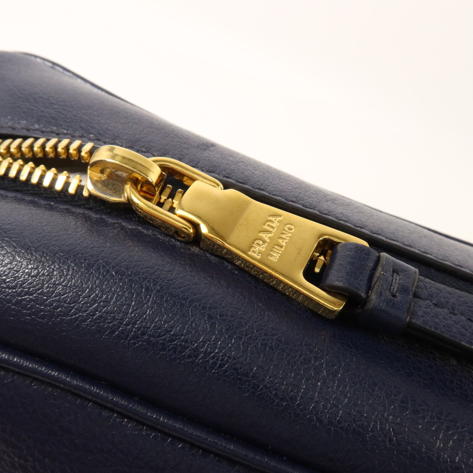 PRADA 羊皮皮革Shoulder Bag肩背袋