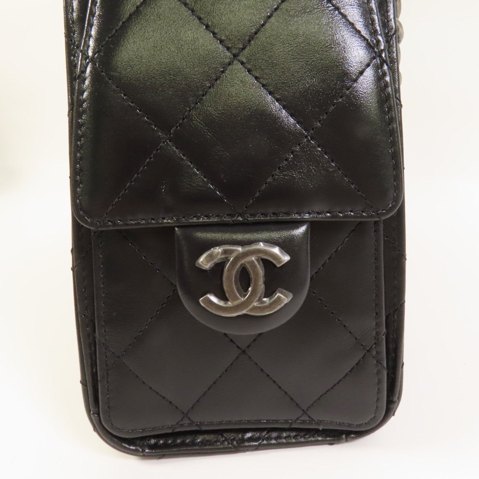 CHANEL 牛皮皮革Chanel 25 Mini金扣鏈帶肩背袋