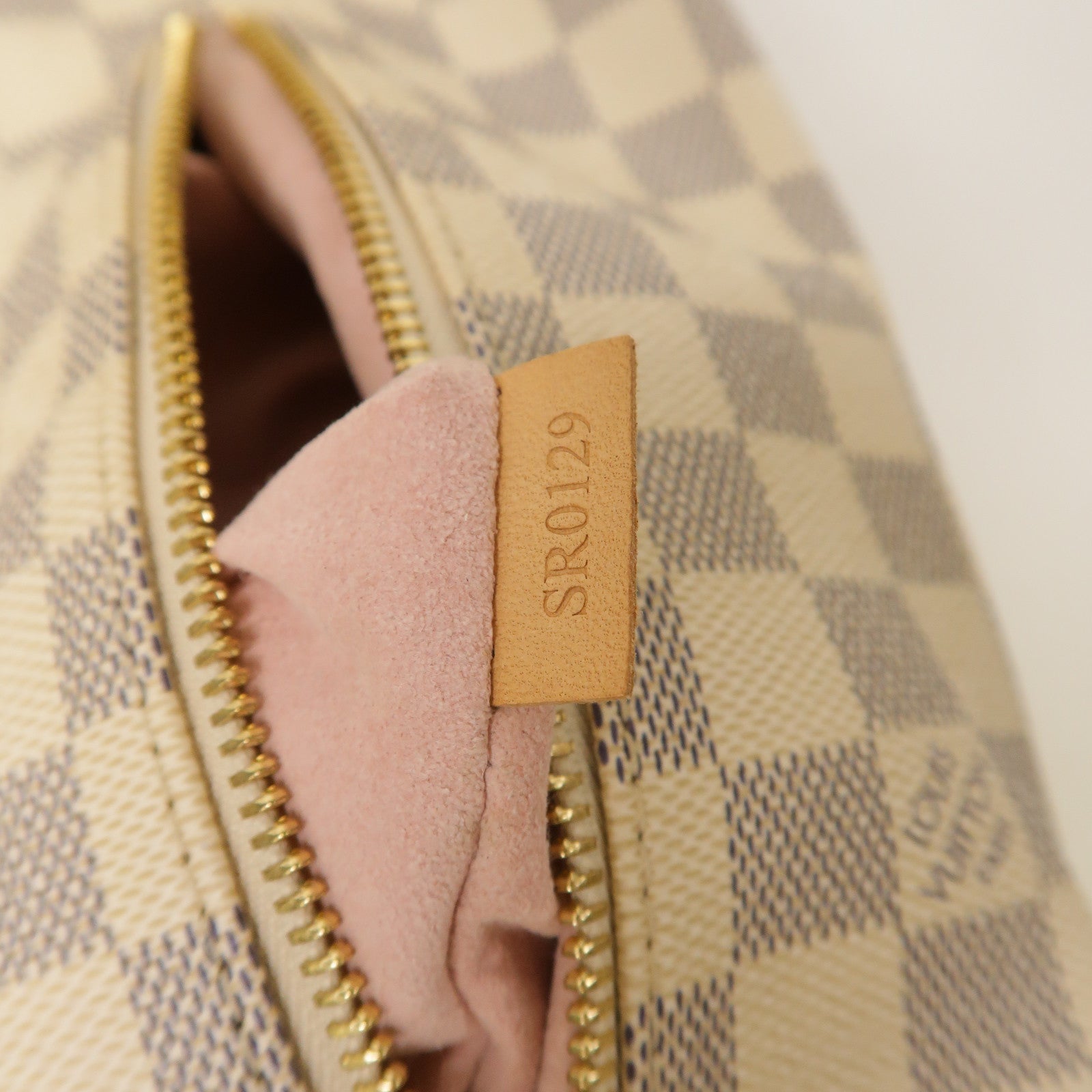 LOUIS VUITTON Damier Azur Sperone金扣背包白色