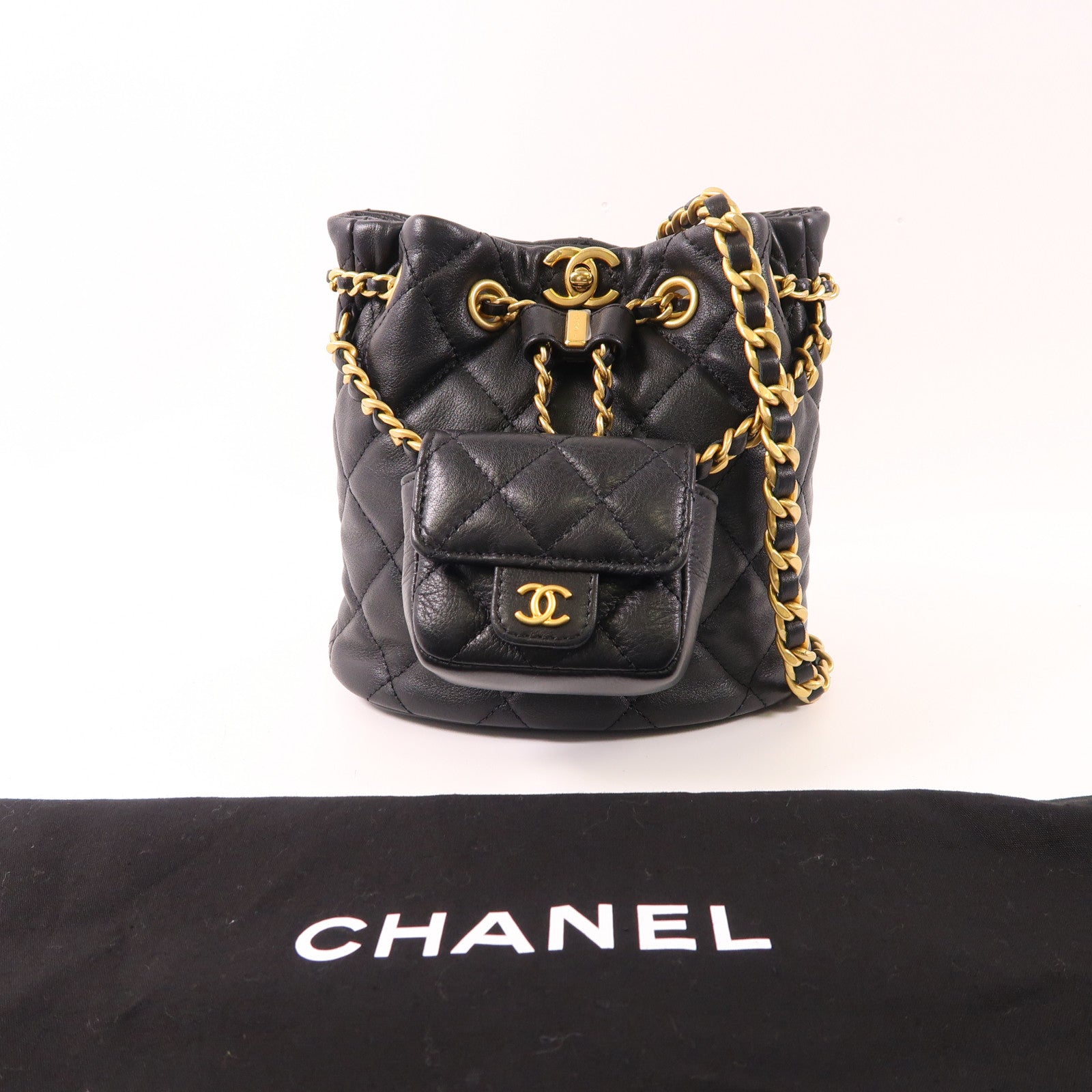 CHANEL 【激減優惠】牛皮皮革Mini Backpack金扣鏈帶背包