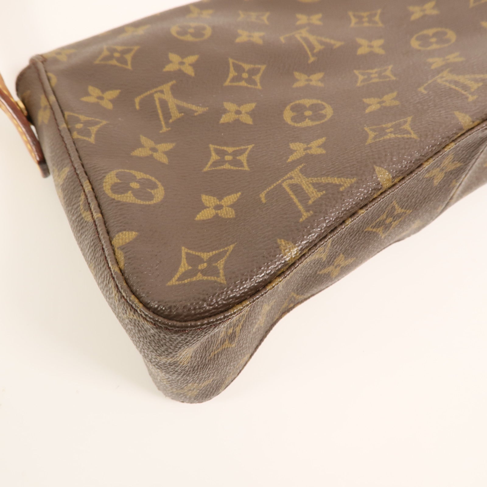 LOUIS VUITTON Monogram Mini Looping金扣肩背袋